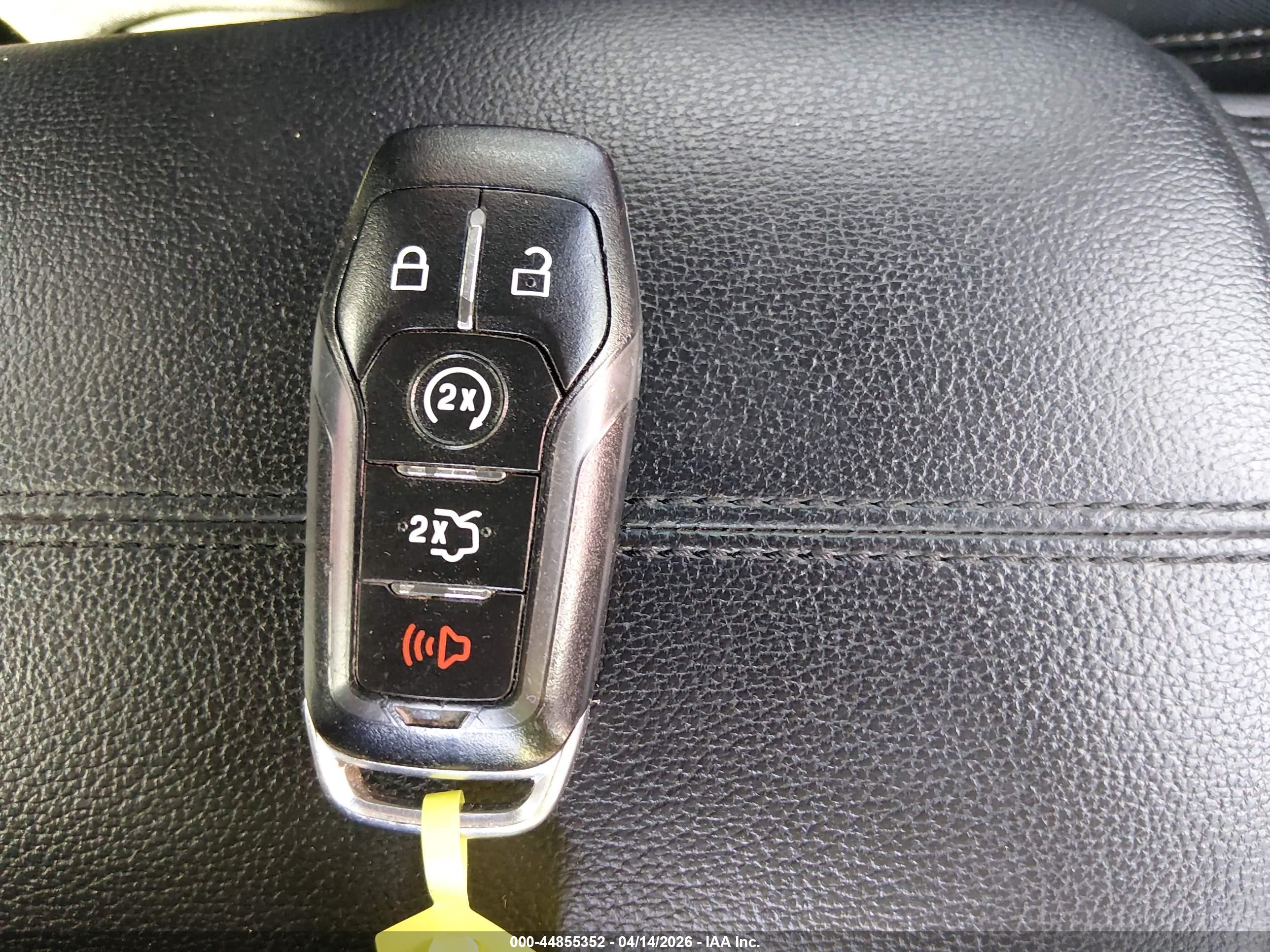 FORD MUSTANG image 11