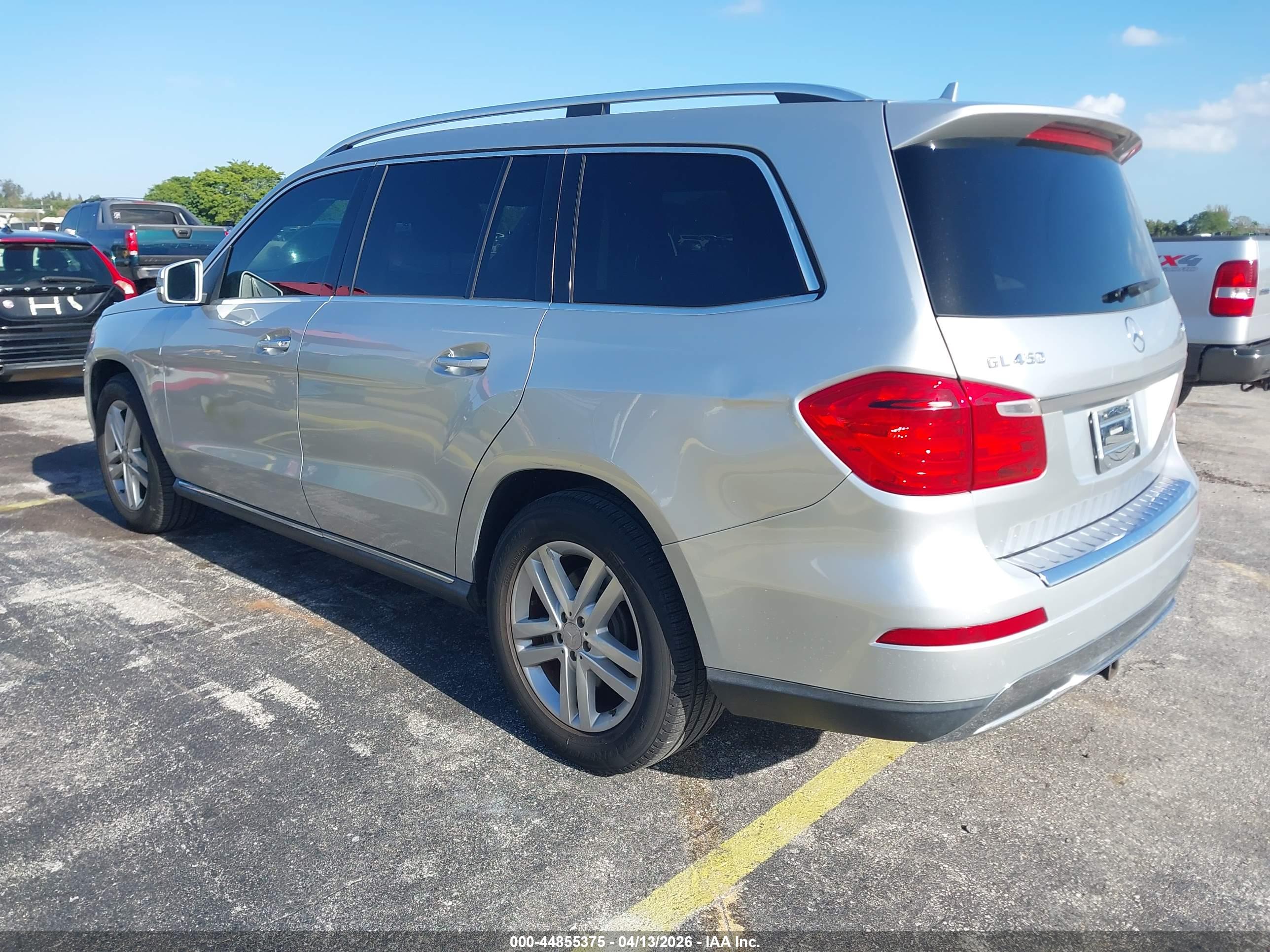 MERCEDES-BENZ GL image 3