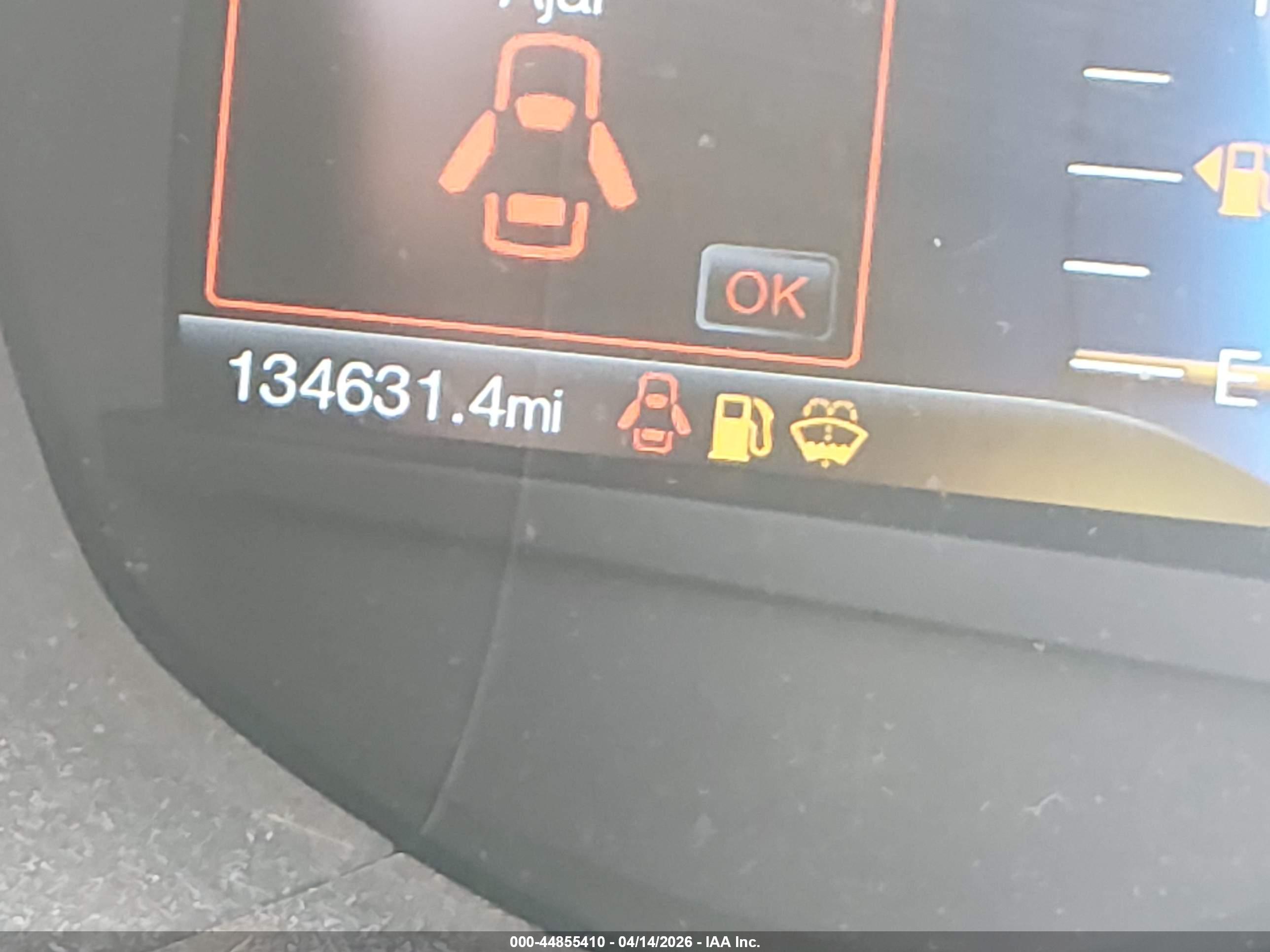 FORD FUSION image 7