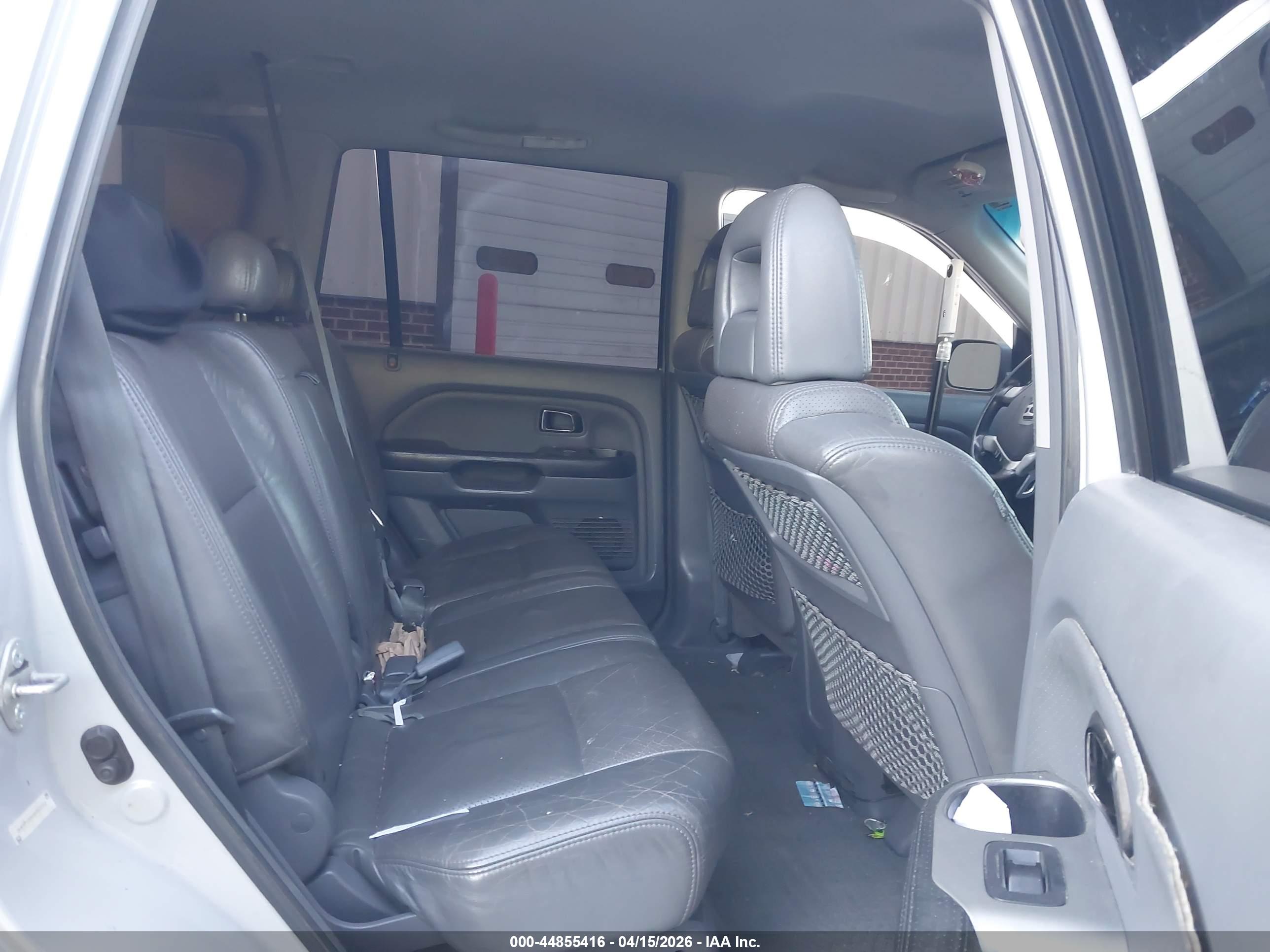 HONDA PILOT image 8
