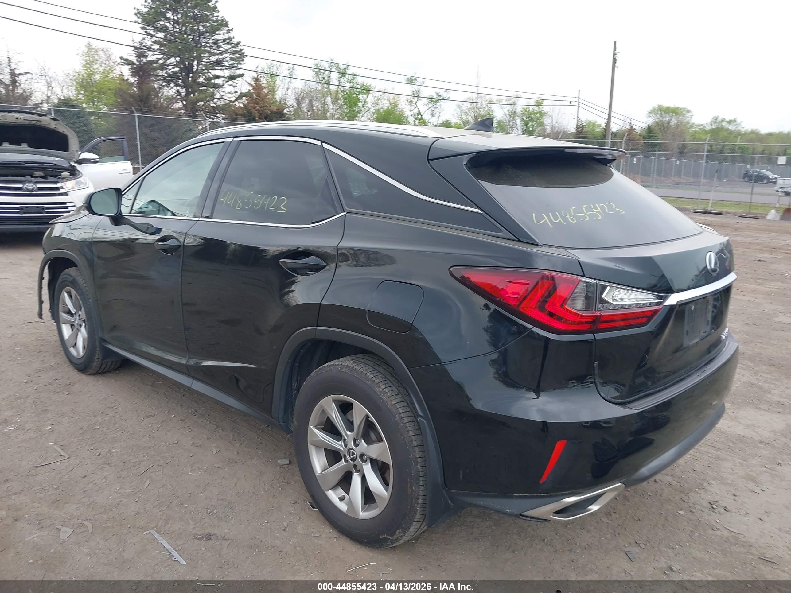 LEXUS RX image 3