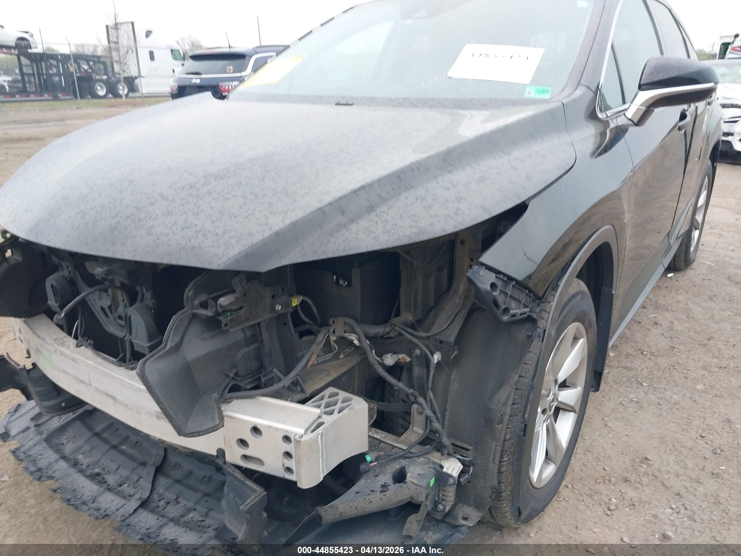 LEXUS RX image 6