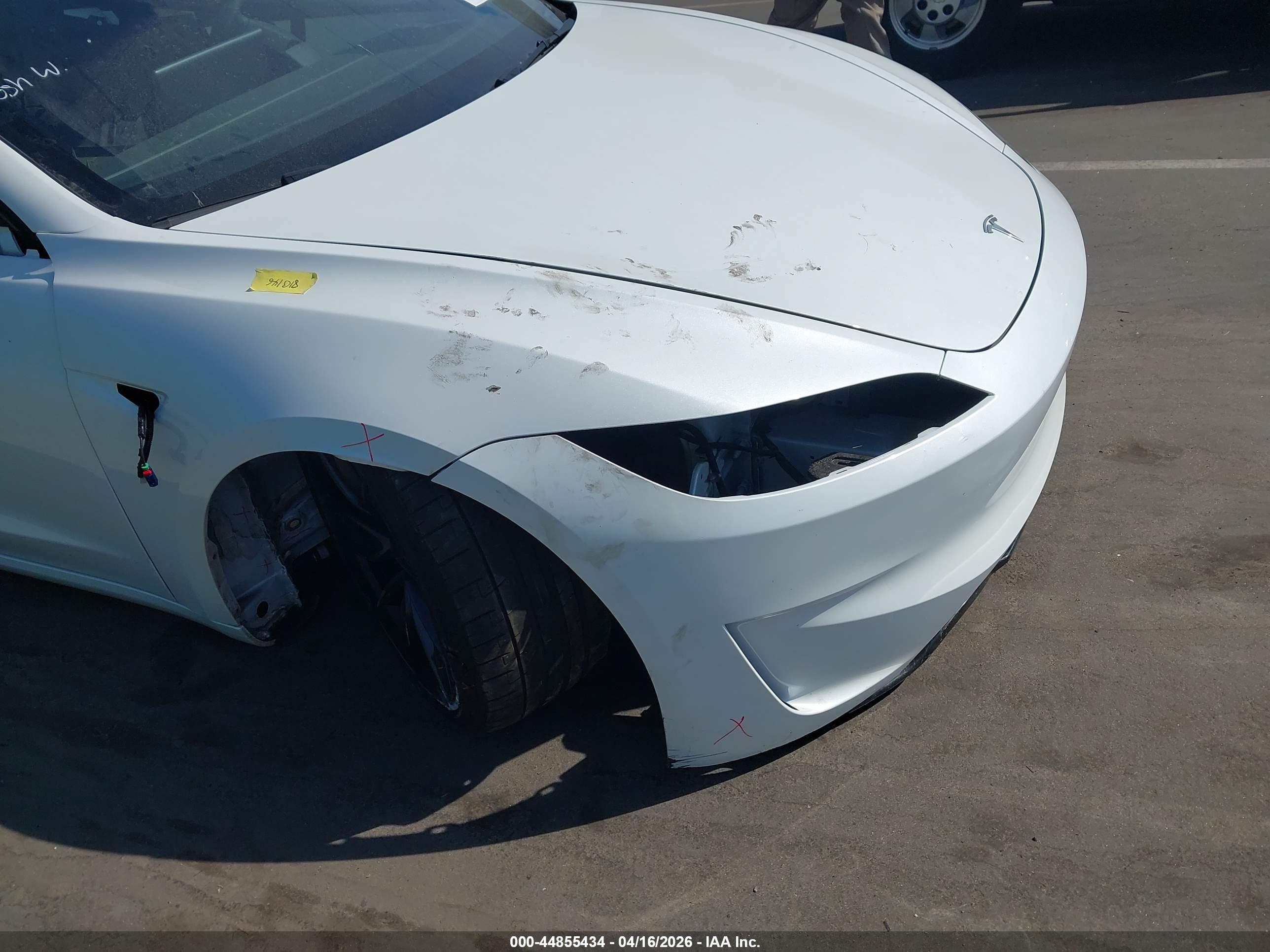 TESLA MODEL image 6