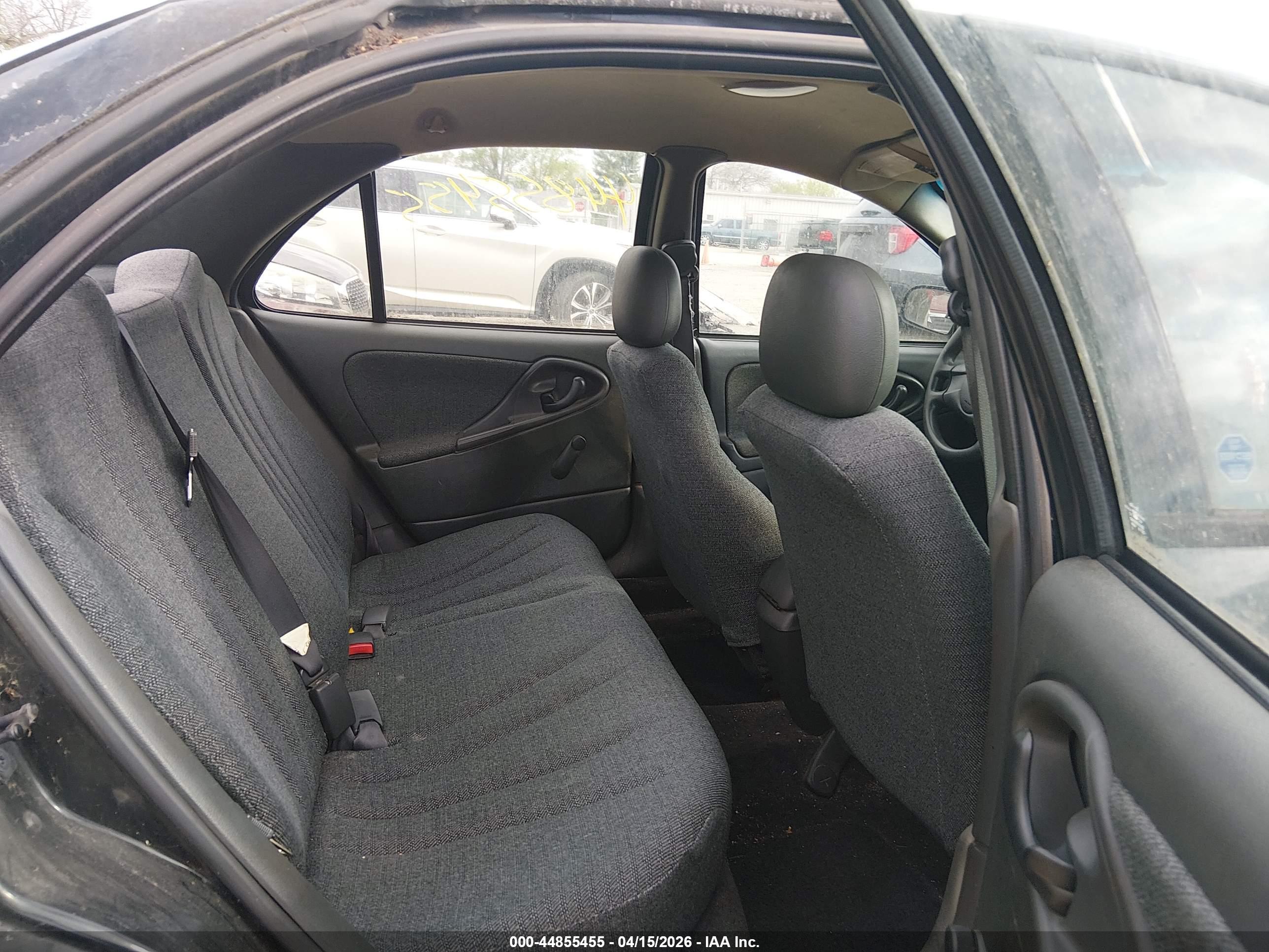 CHEVROLET CAVALIER image 8