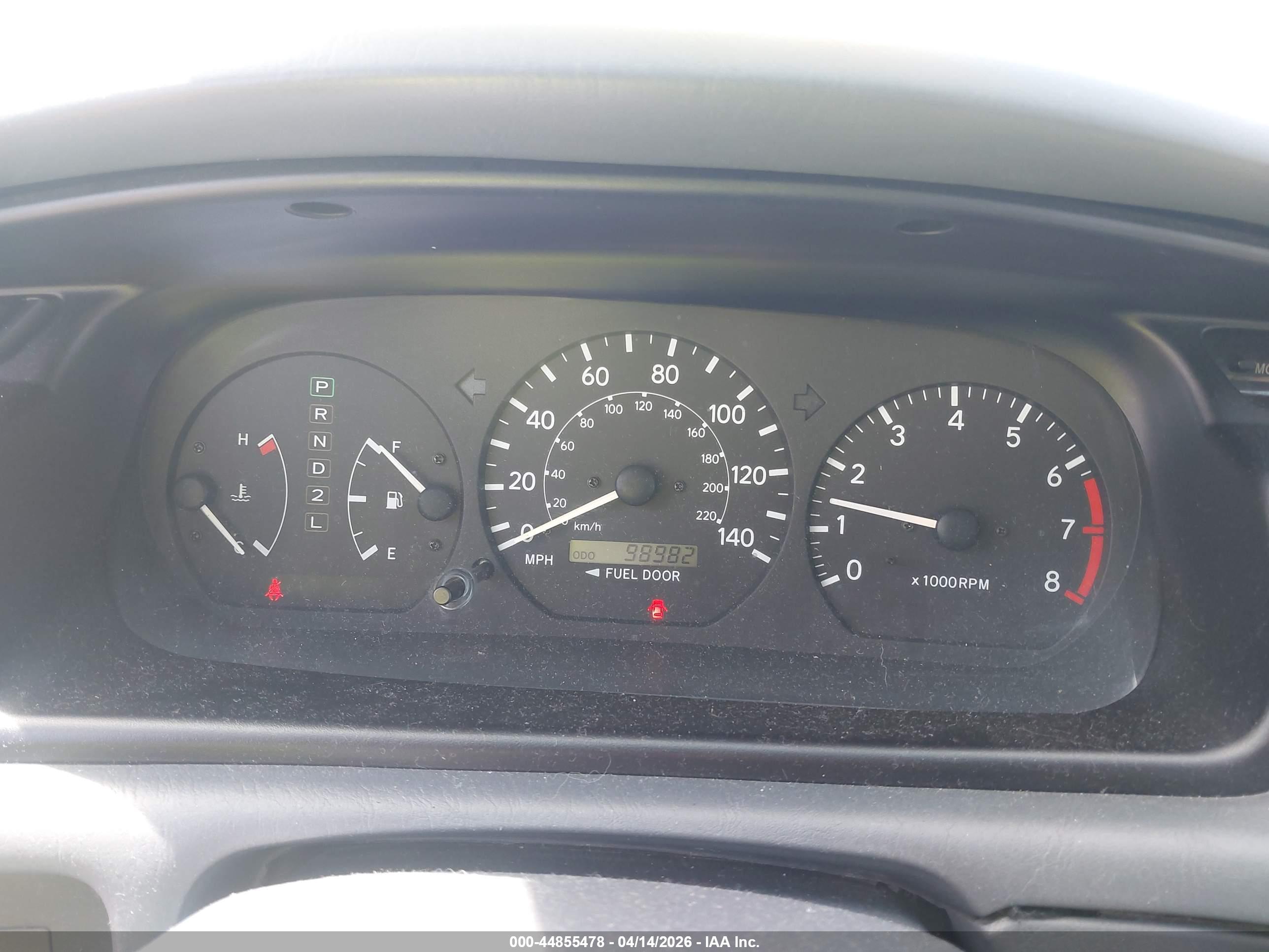 TOYOTA CAMRY image 7