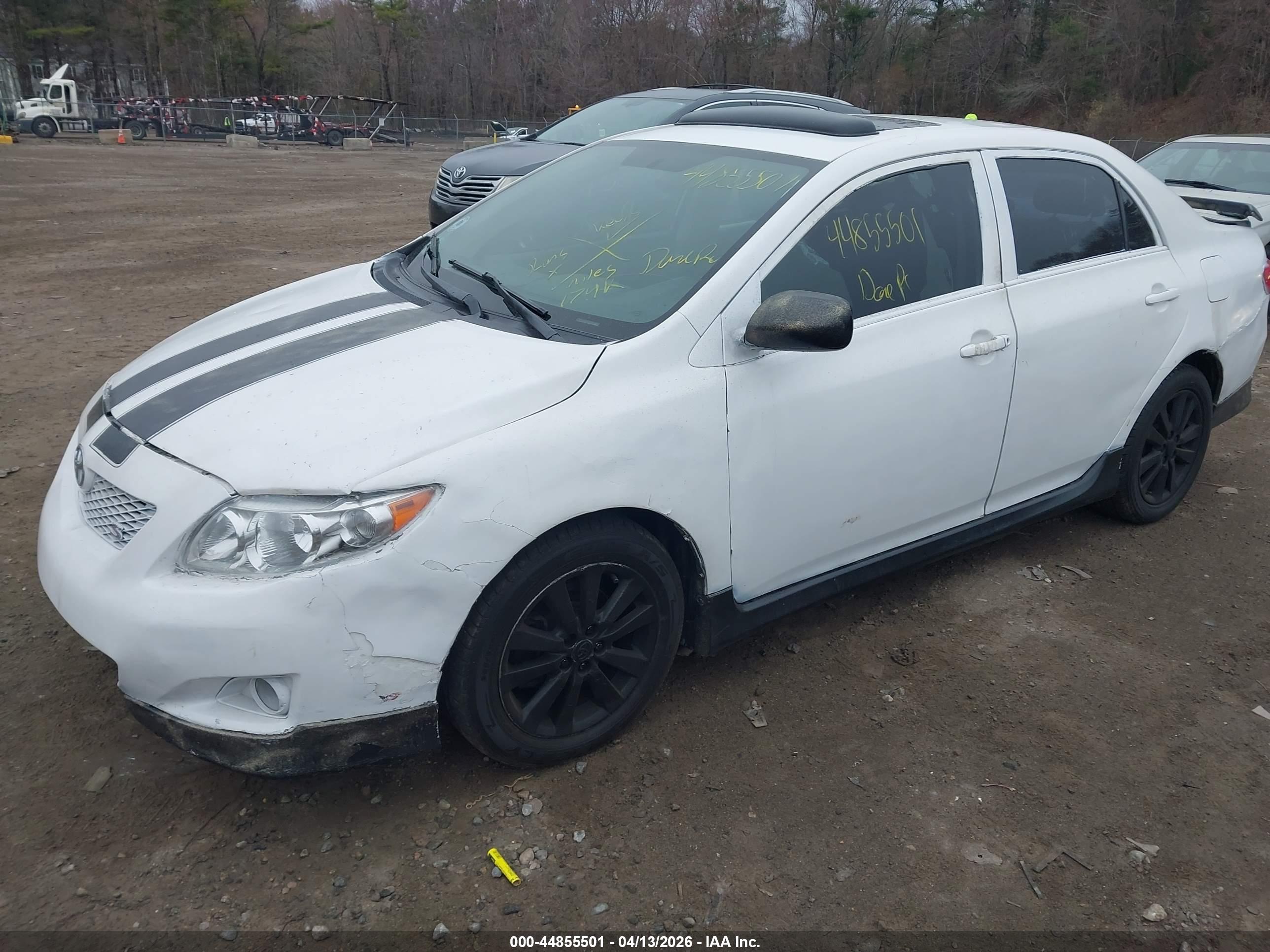 TOYOTA COROLLA image 2
