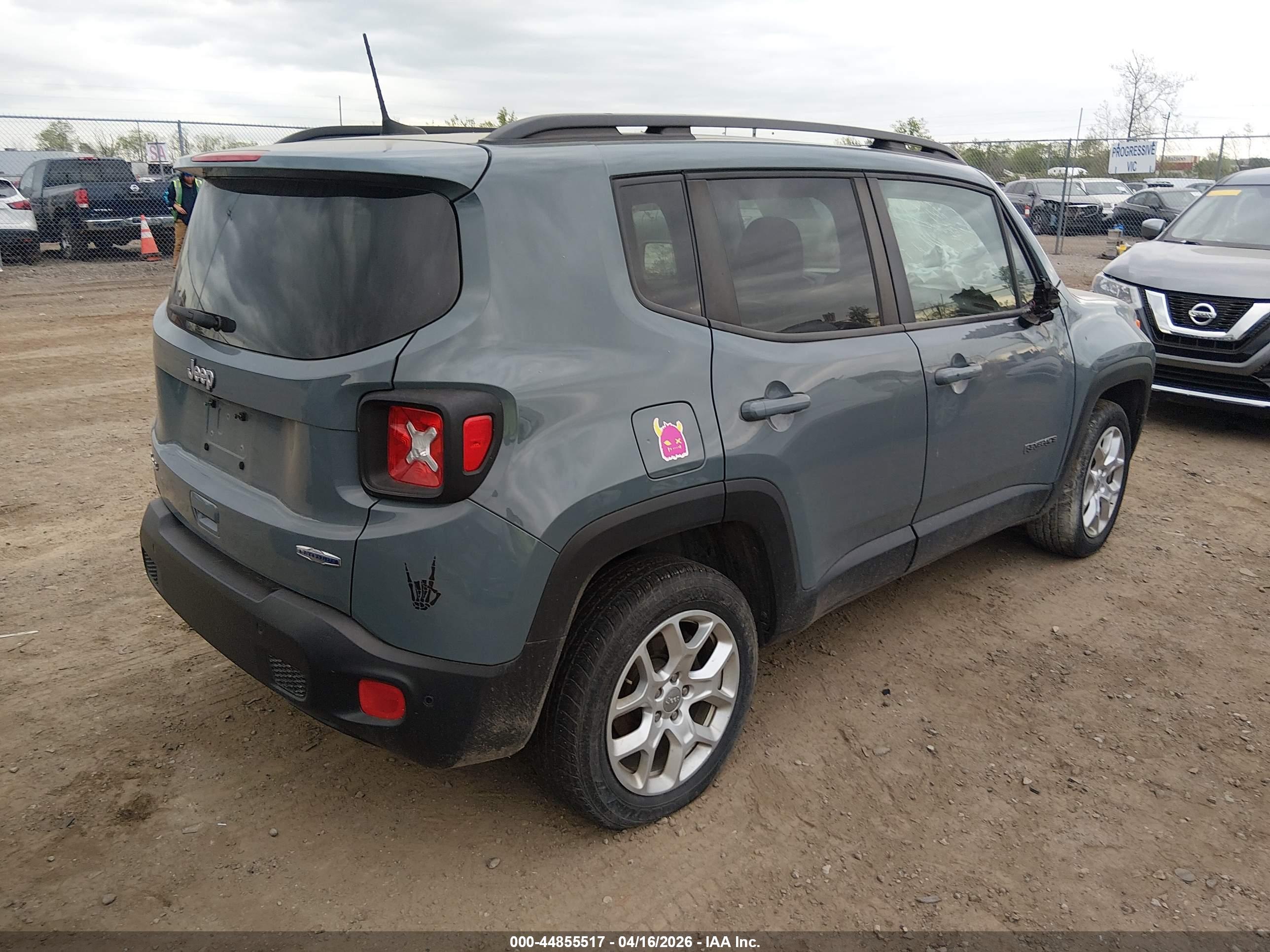 JEEP RENEGADE image 4