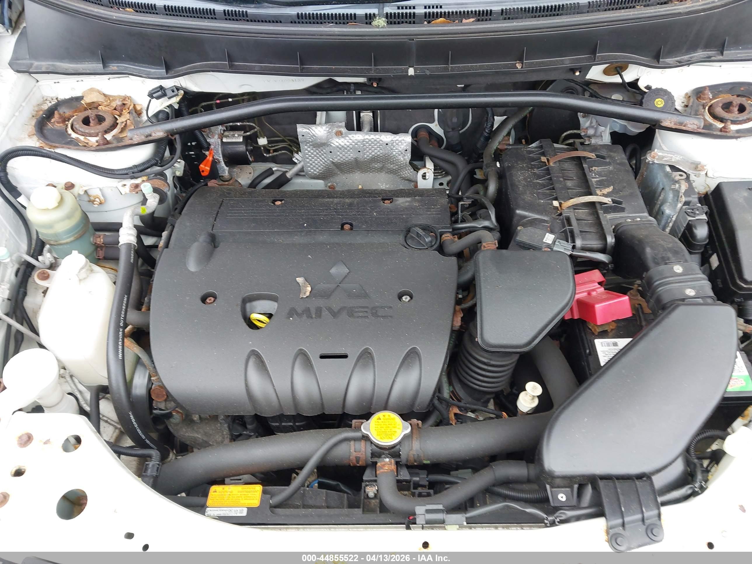 MITSUBISHI OUTLANDER image 10