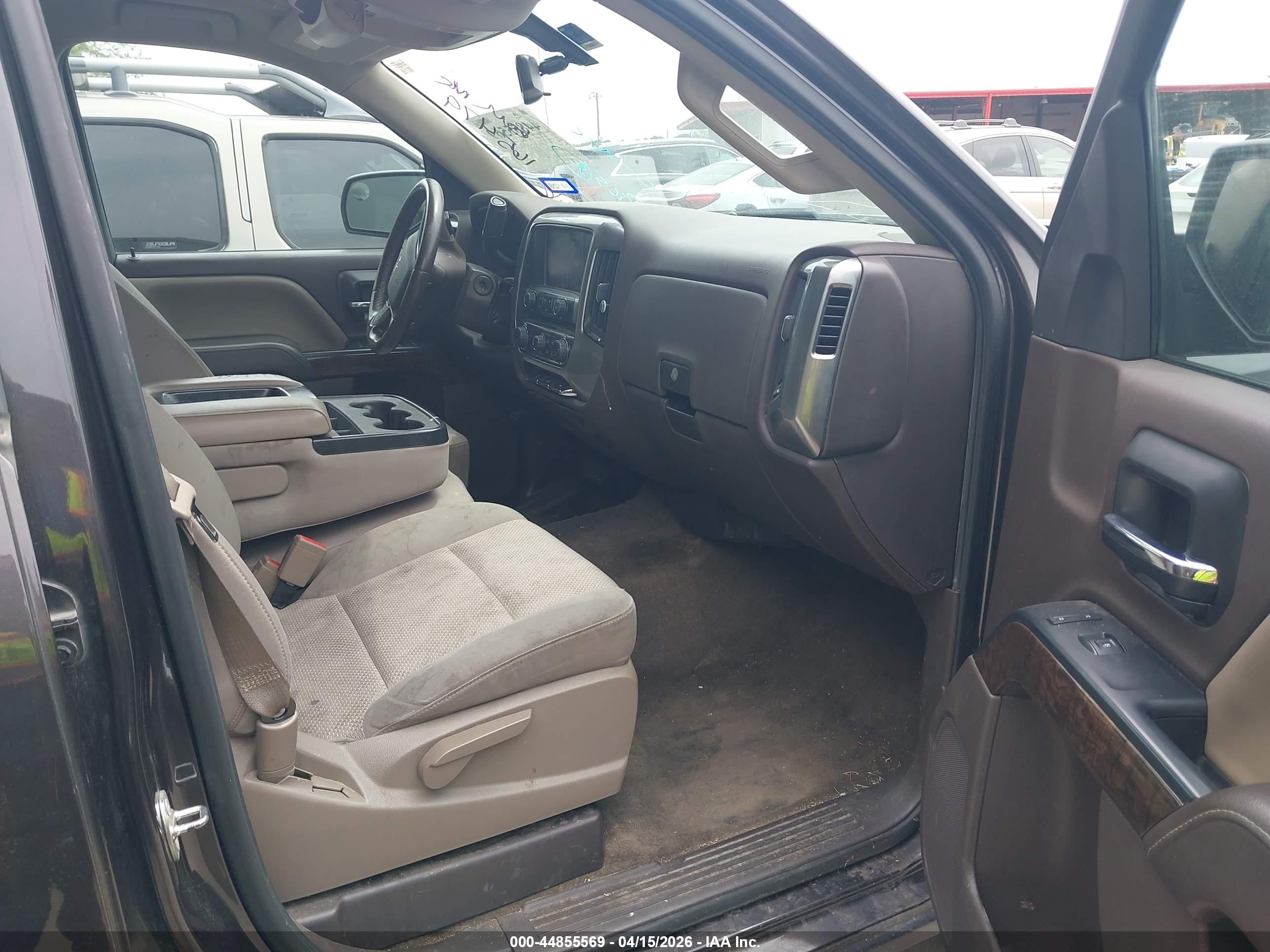 CHEVROLET SILVERADO image 5