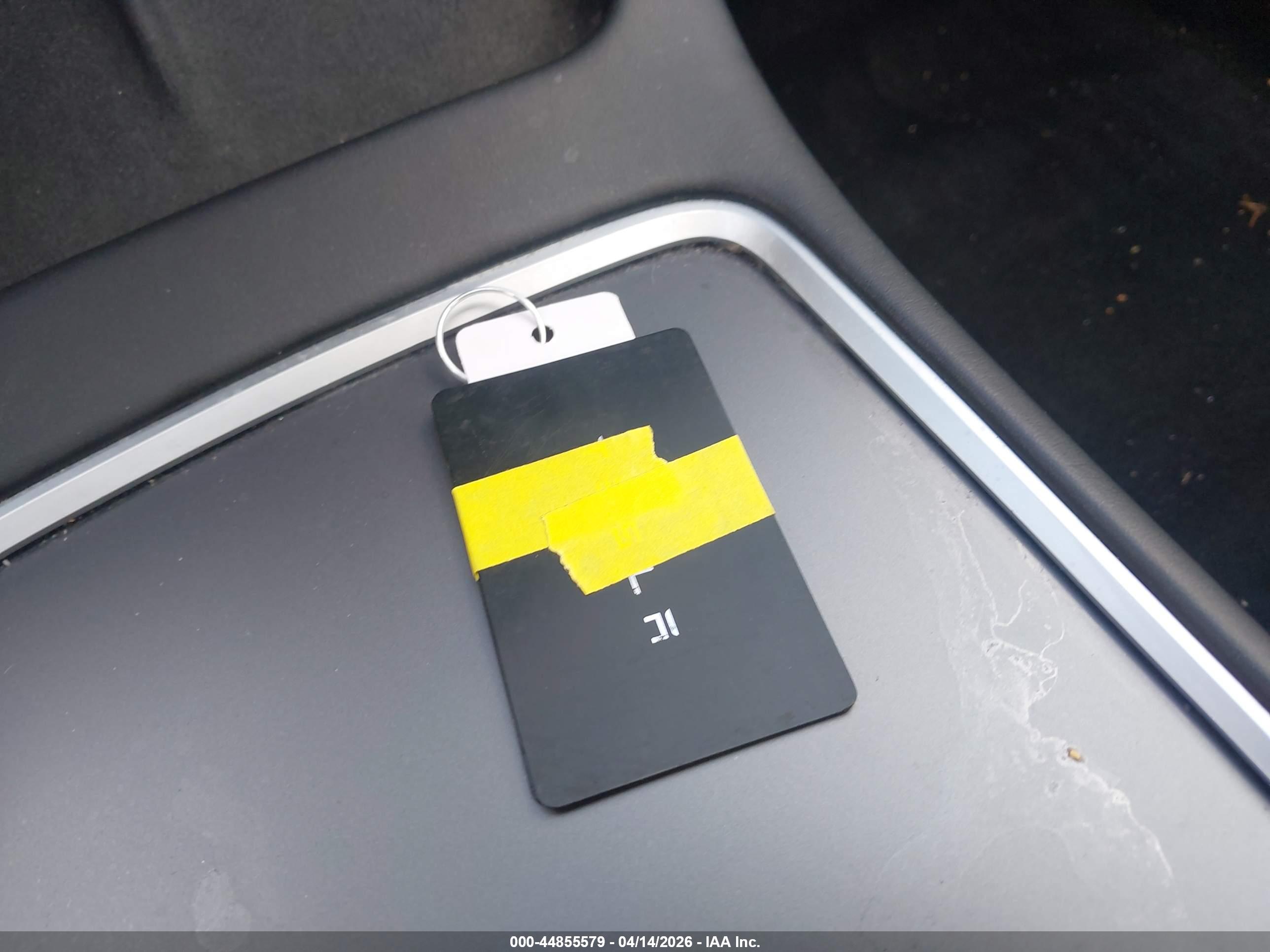 TESLA MODEL image 11