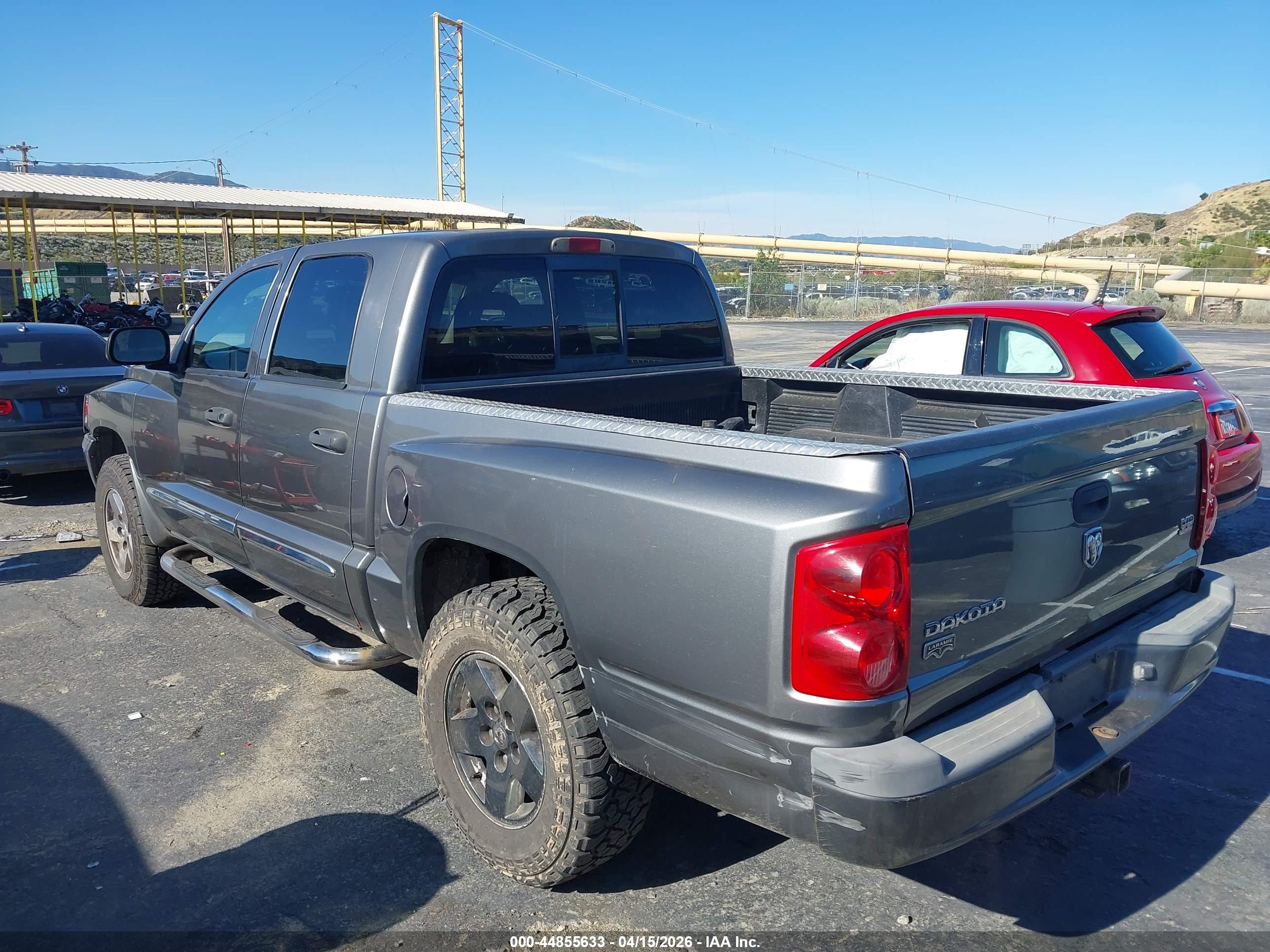 DODGE DAKOTA image 3
