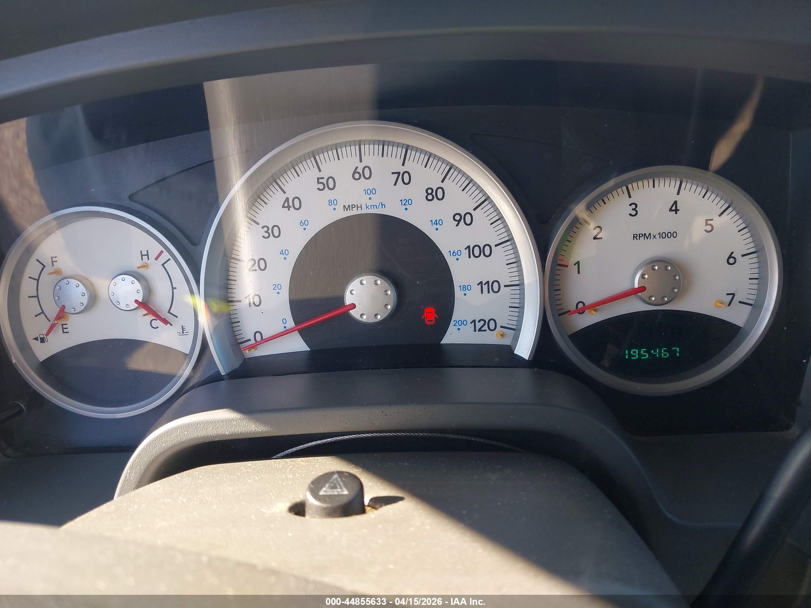 DODGE DAKOTA image 7