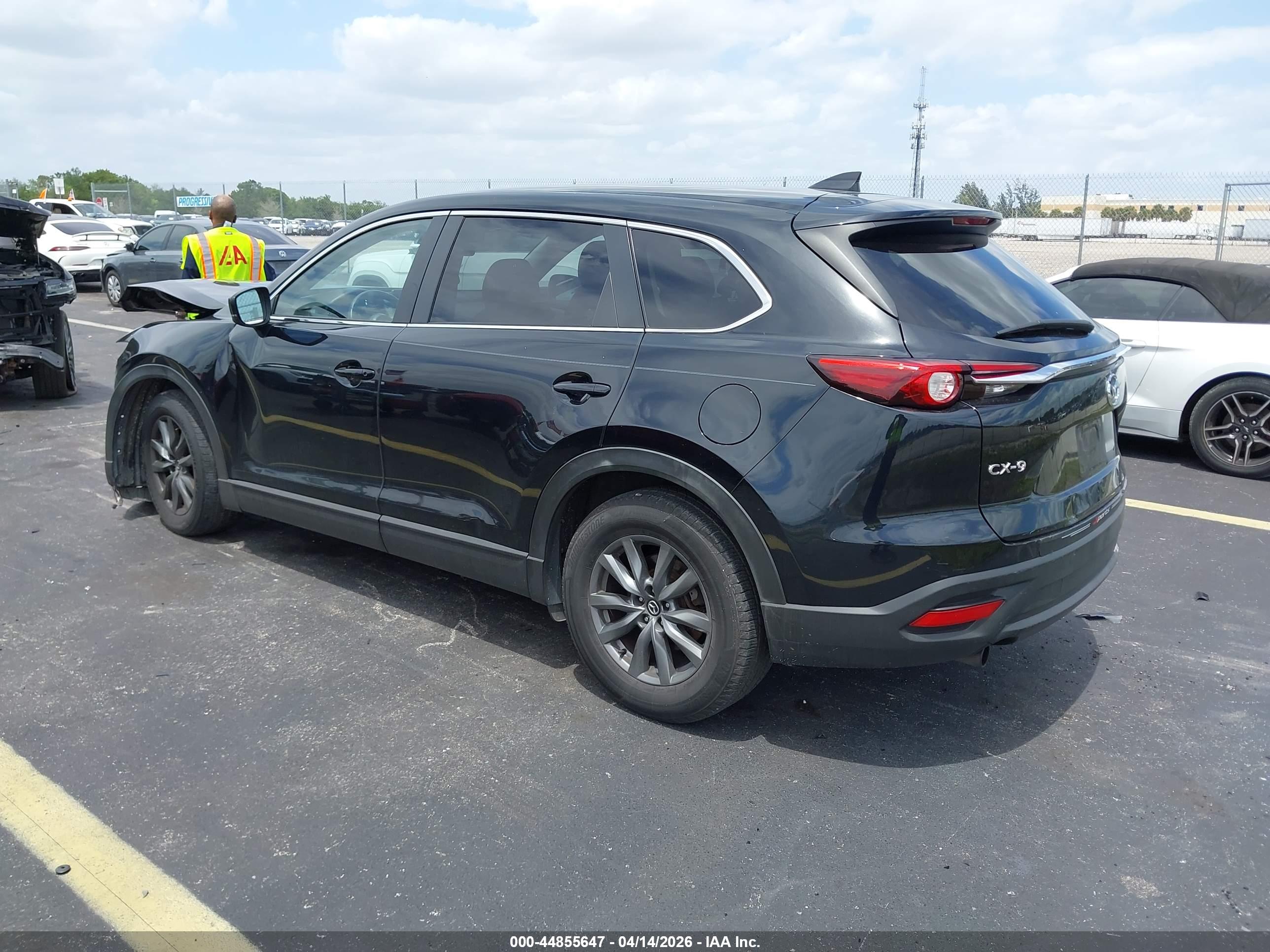MAZDA CX-9 image 3