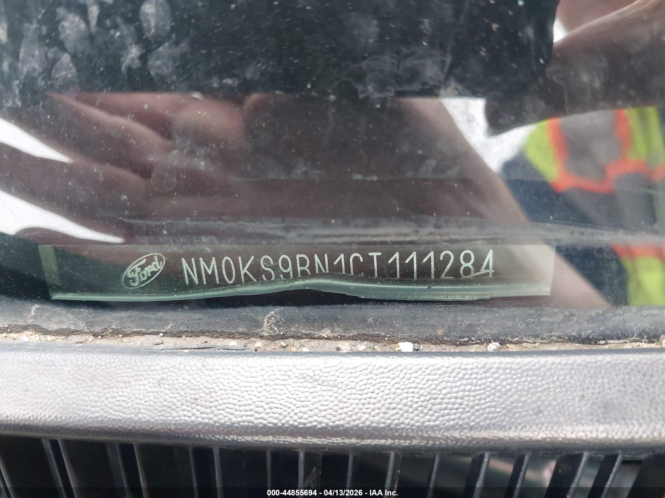 FORD TRANSIT image 9
