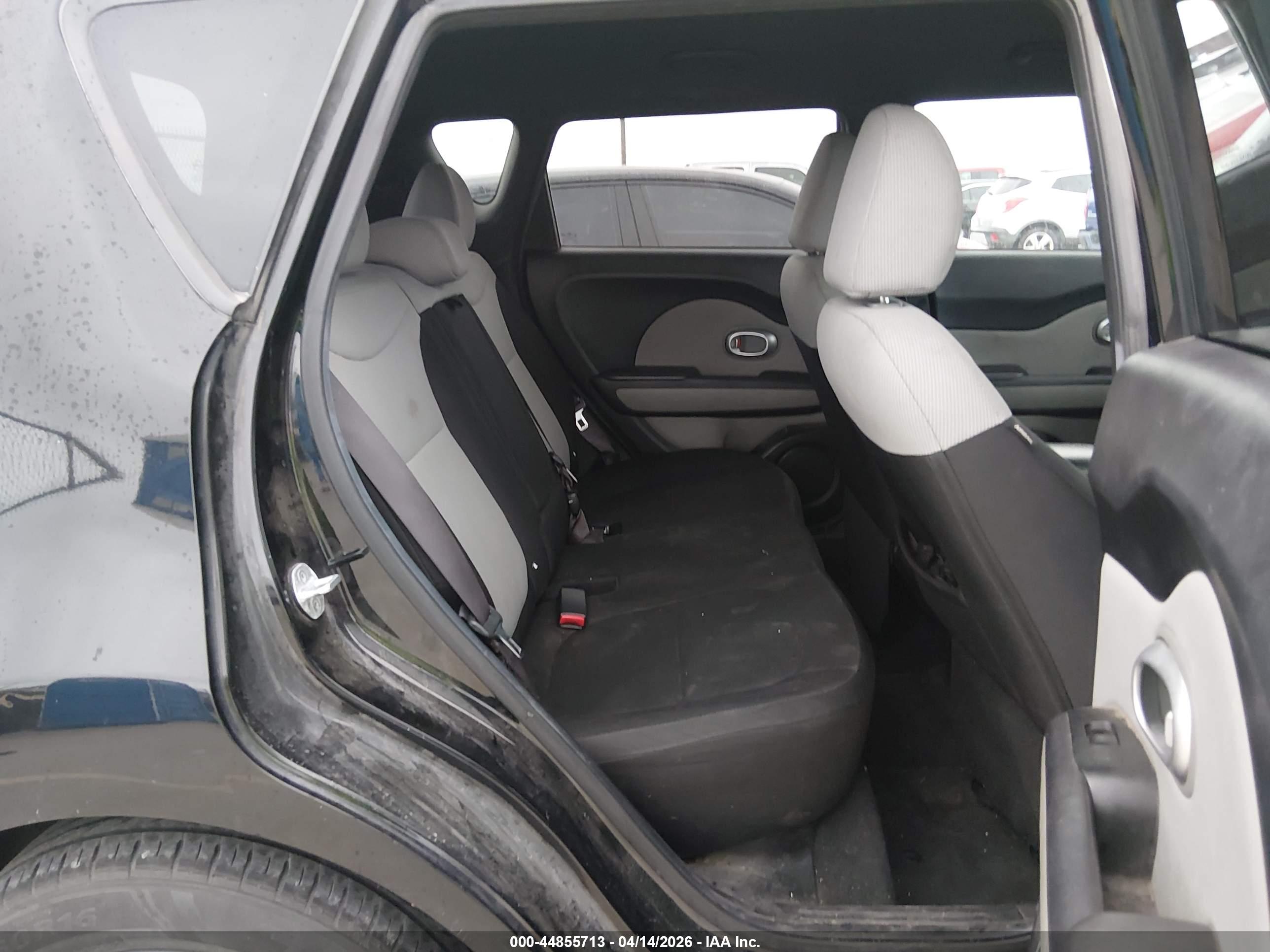 KIA SOUL image 8
