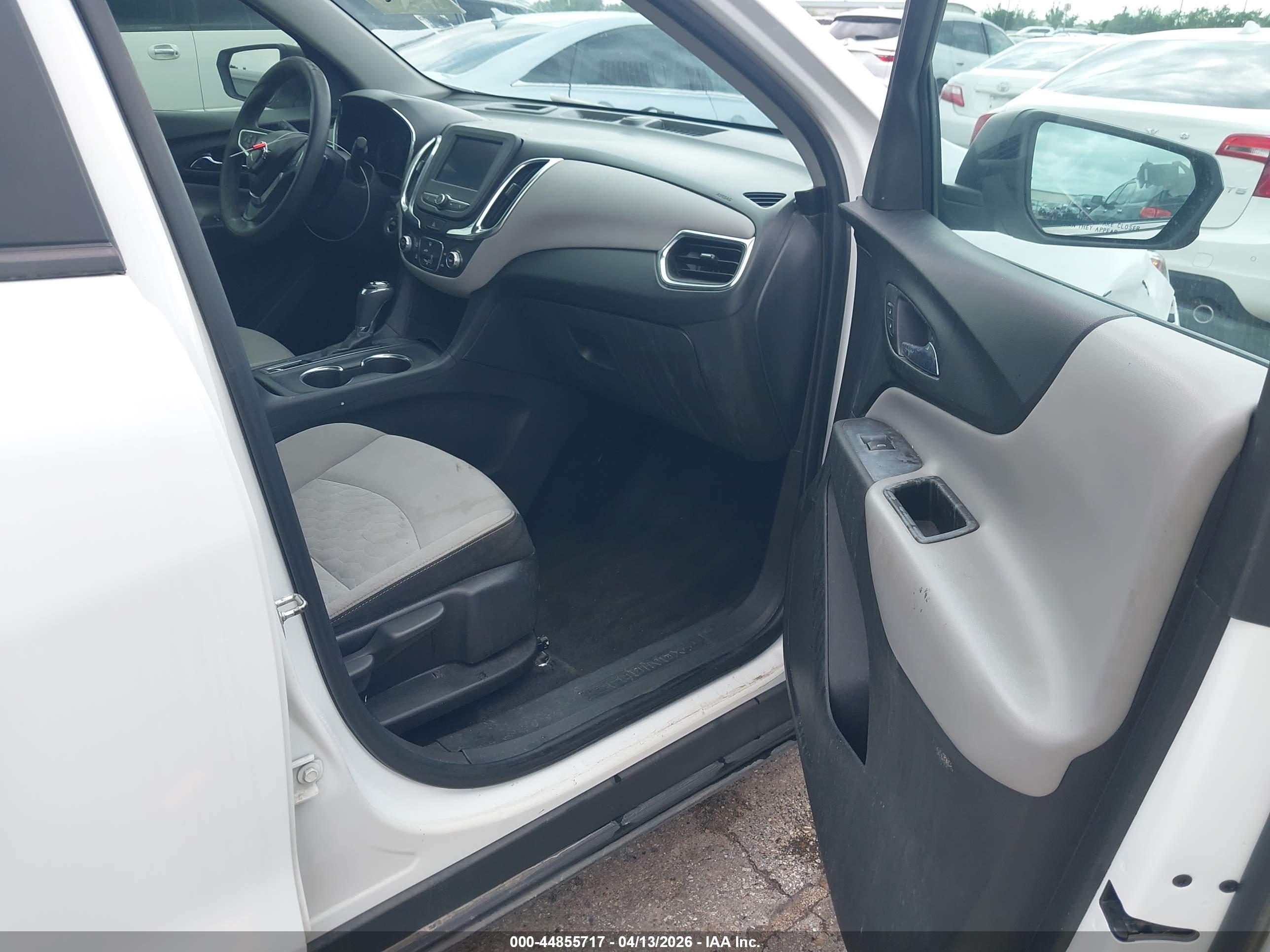 CHEVROLET EQUINOX image 5