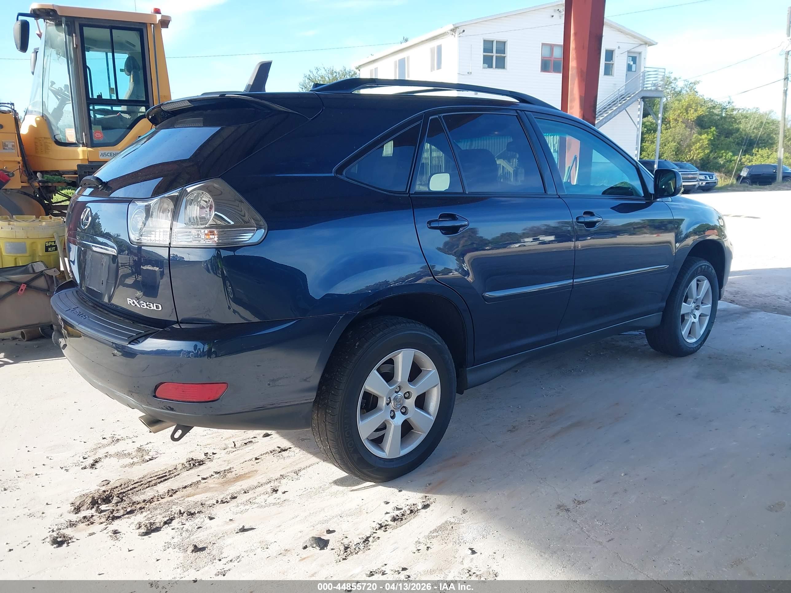 LEXUS RX image 4