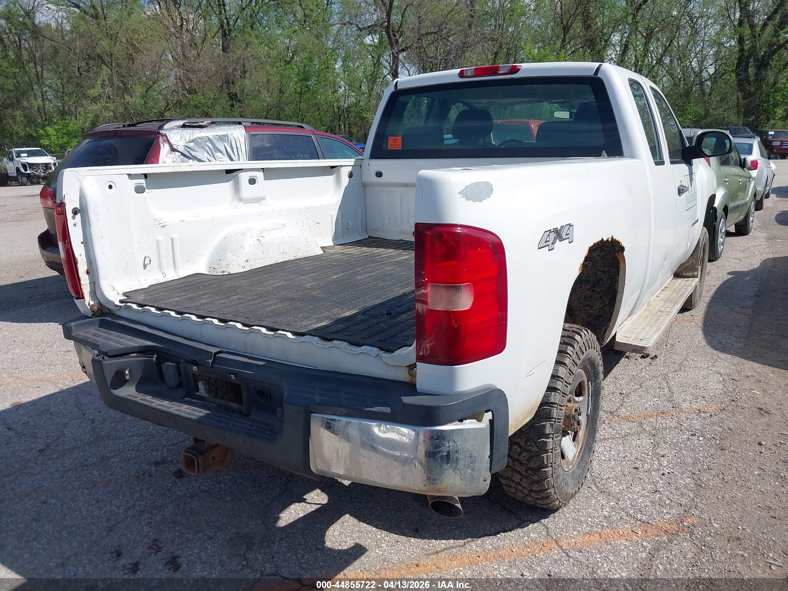 CHEVROLET SILVERADO image 4