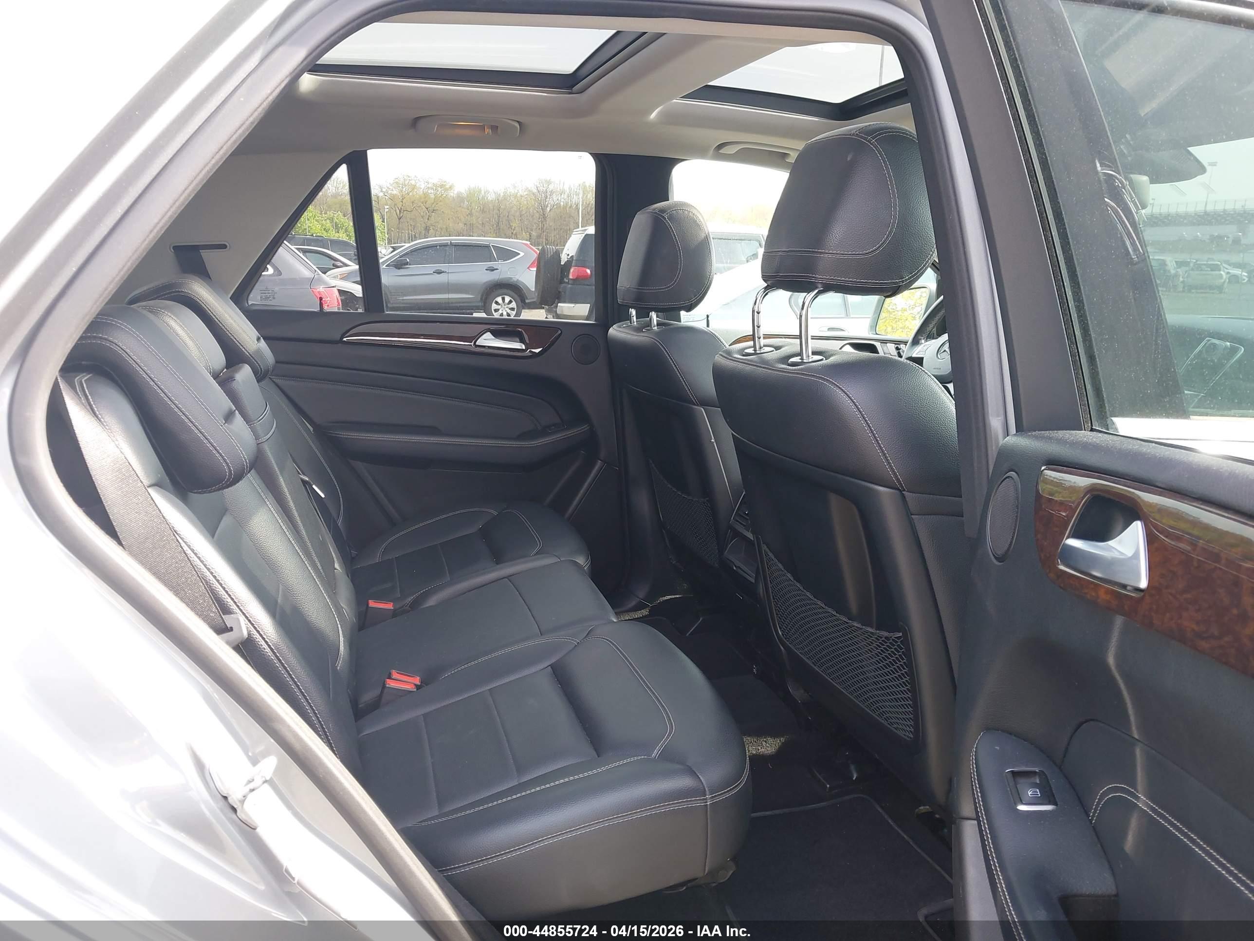 MERCEDES-BENZ ML image 8