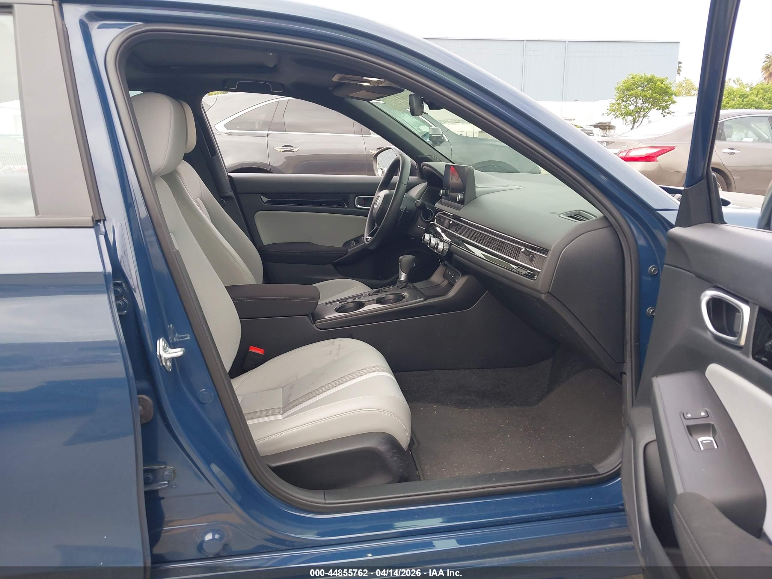 HONDA CIVIC image 5