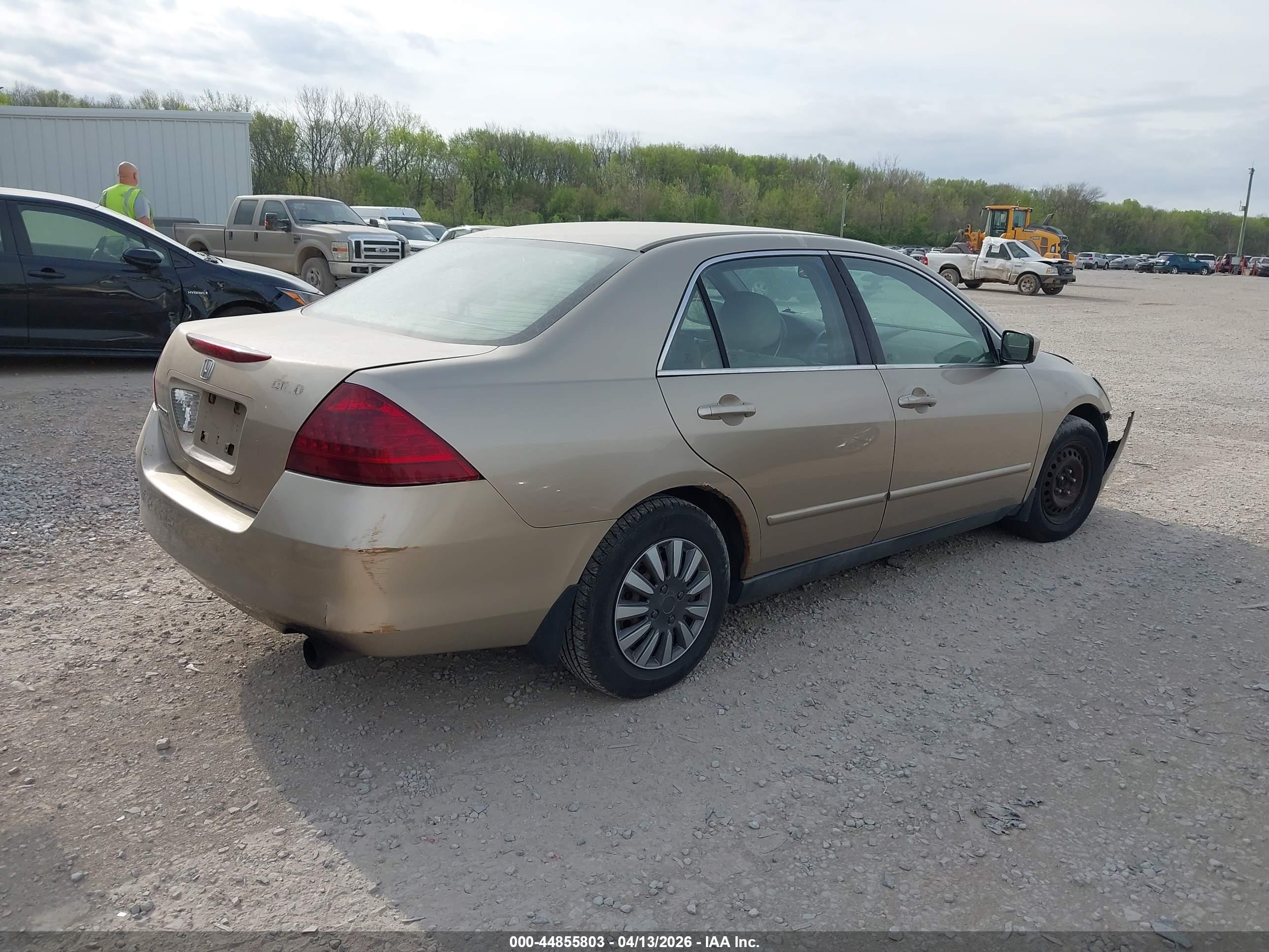 HONDA ACCORD image 4