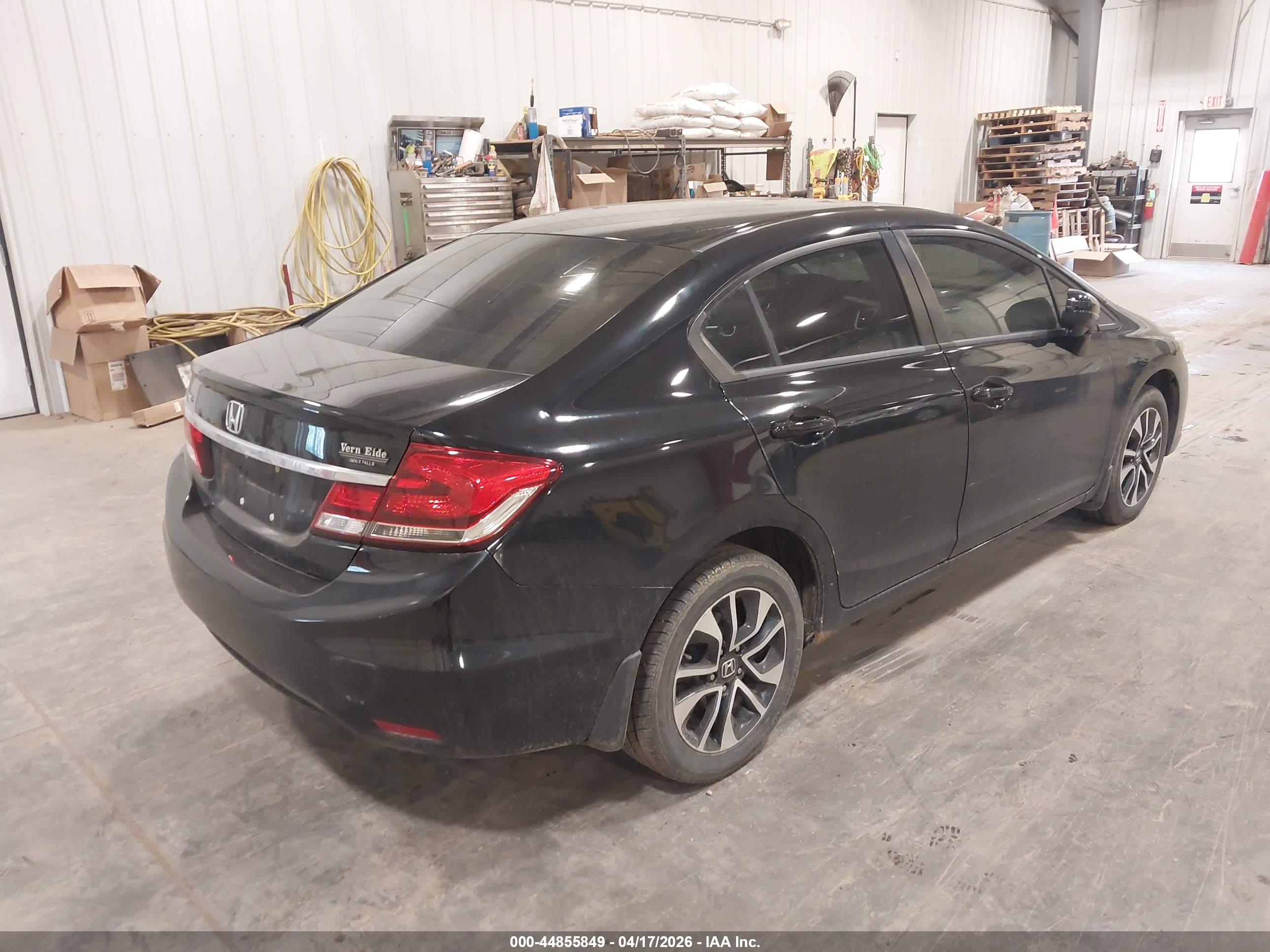 HONDA CIVIC image 4
