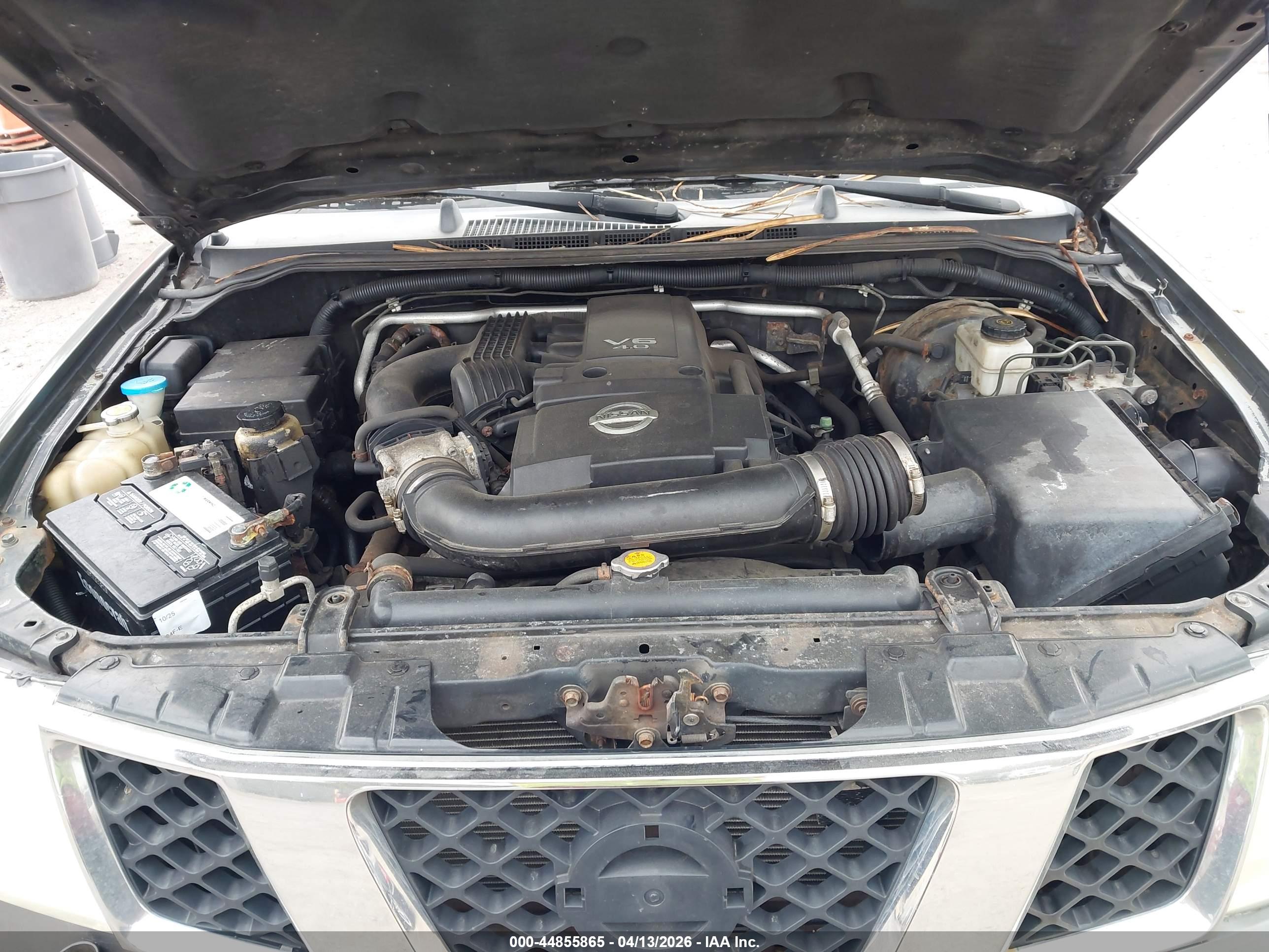 NISSAN FRONTIER image 10