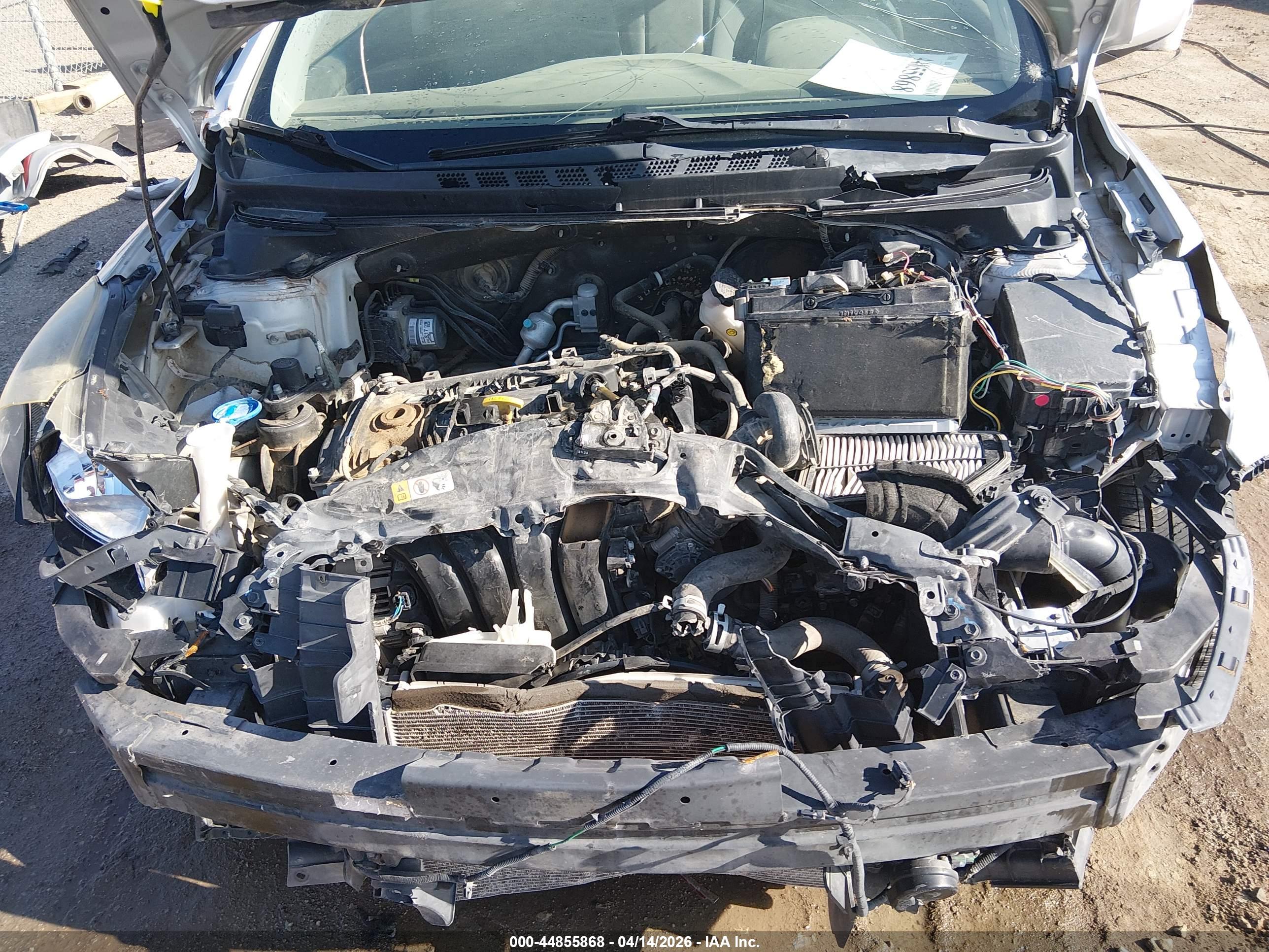 HYUNDAI ELANTRA image 10