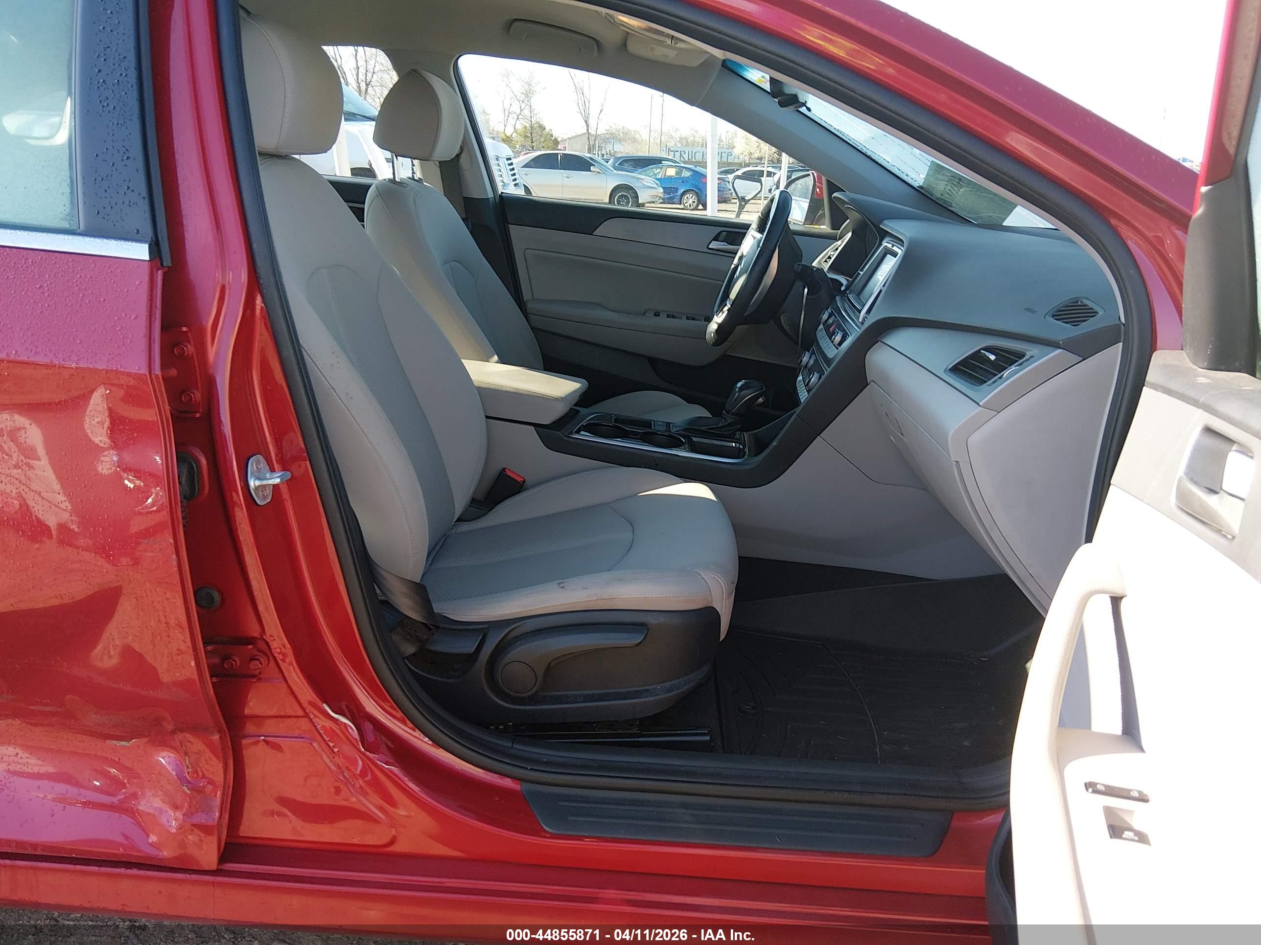 HYUNDAI SONATA image 5
