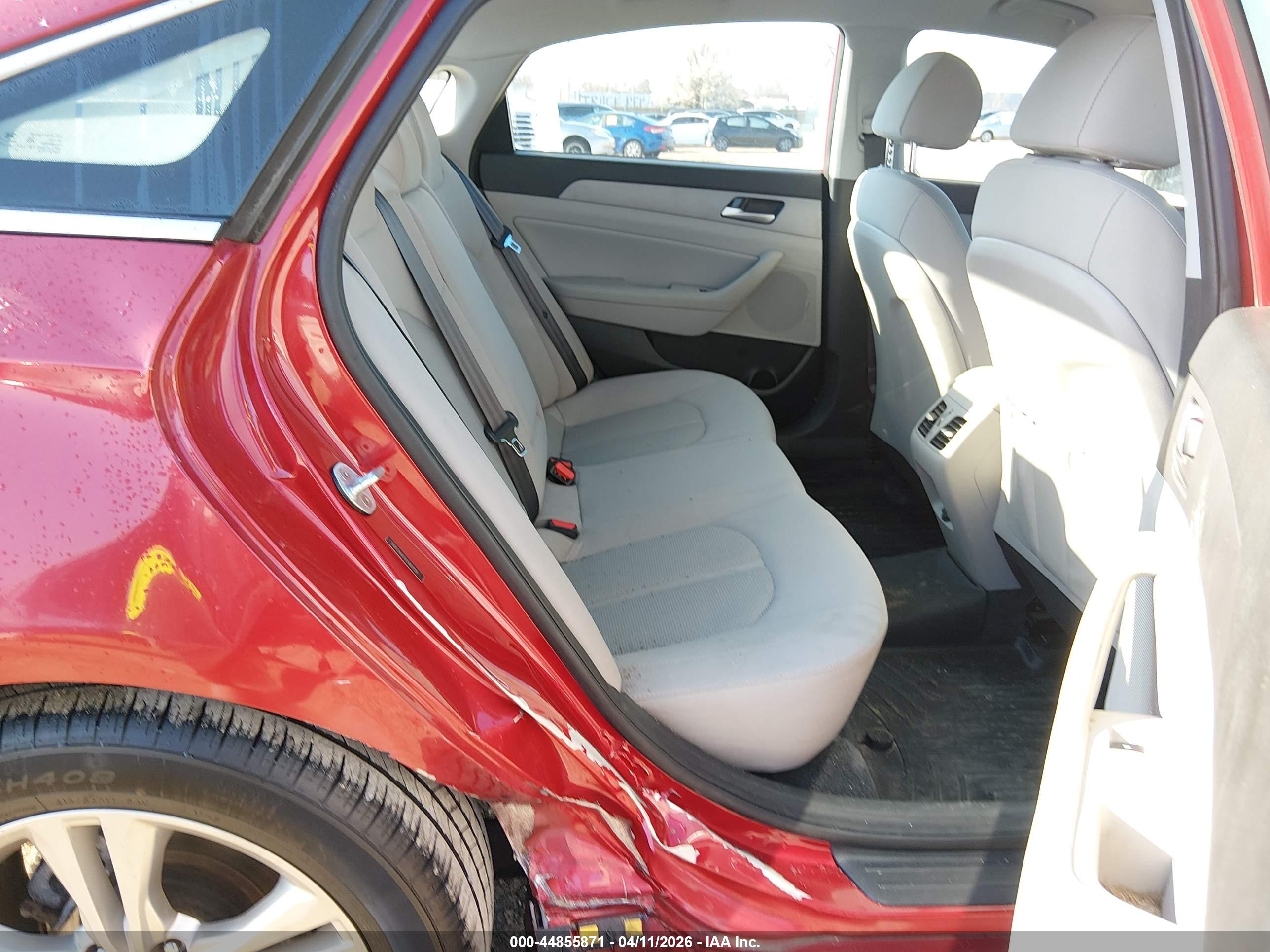 HYUNDAI SONATA image 8