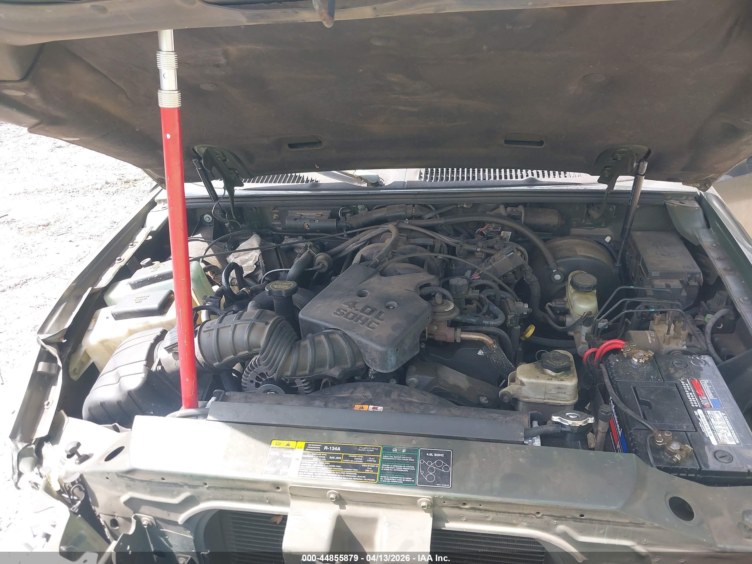FORD EXPLORER image 10