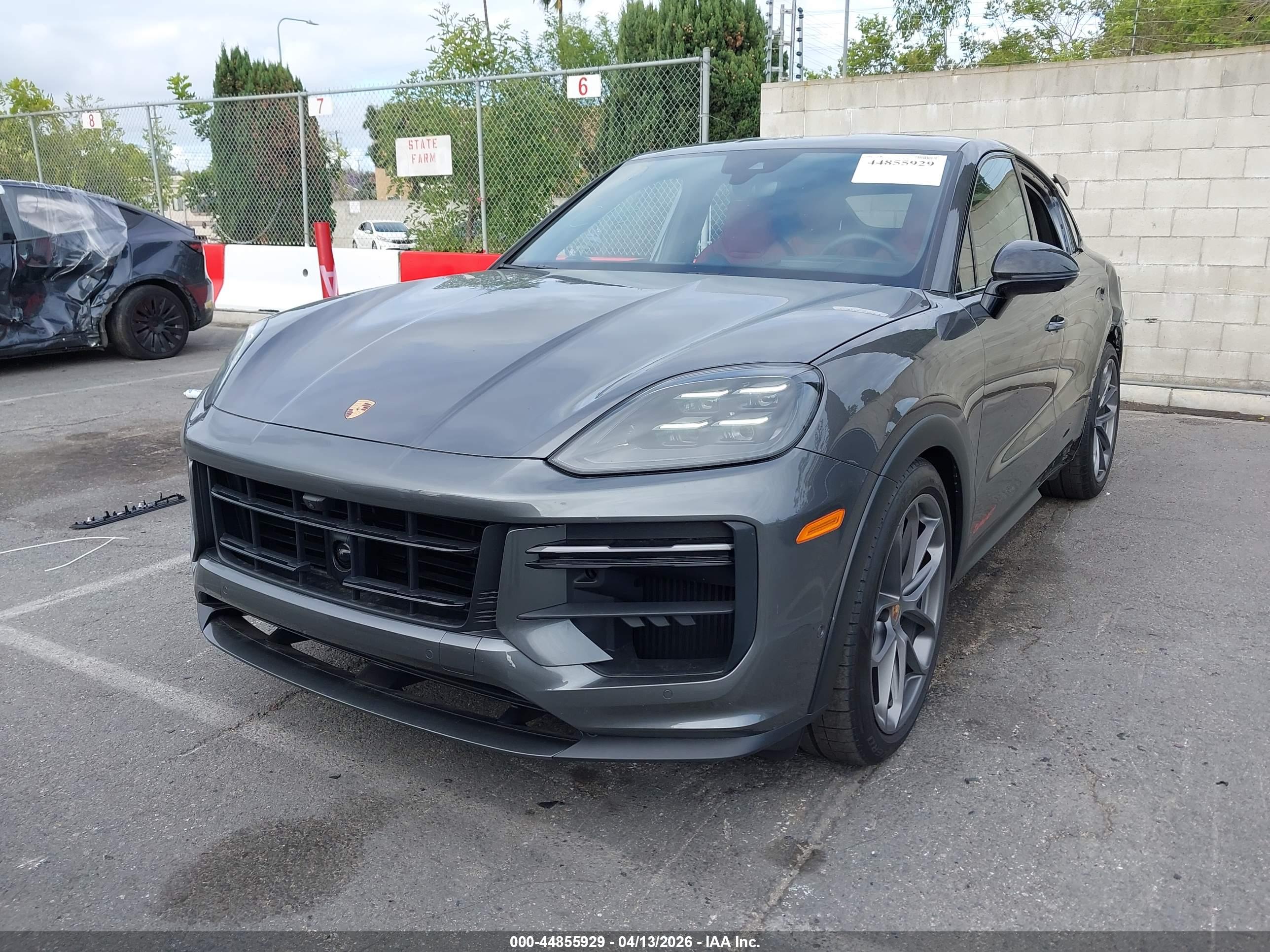 PORSCHE CAYENNE image 2