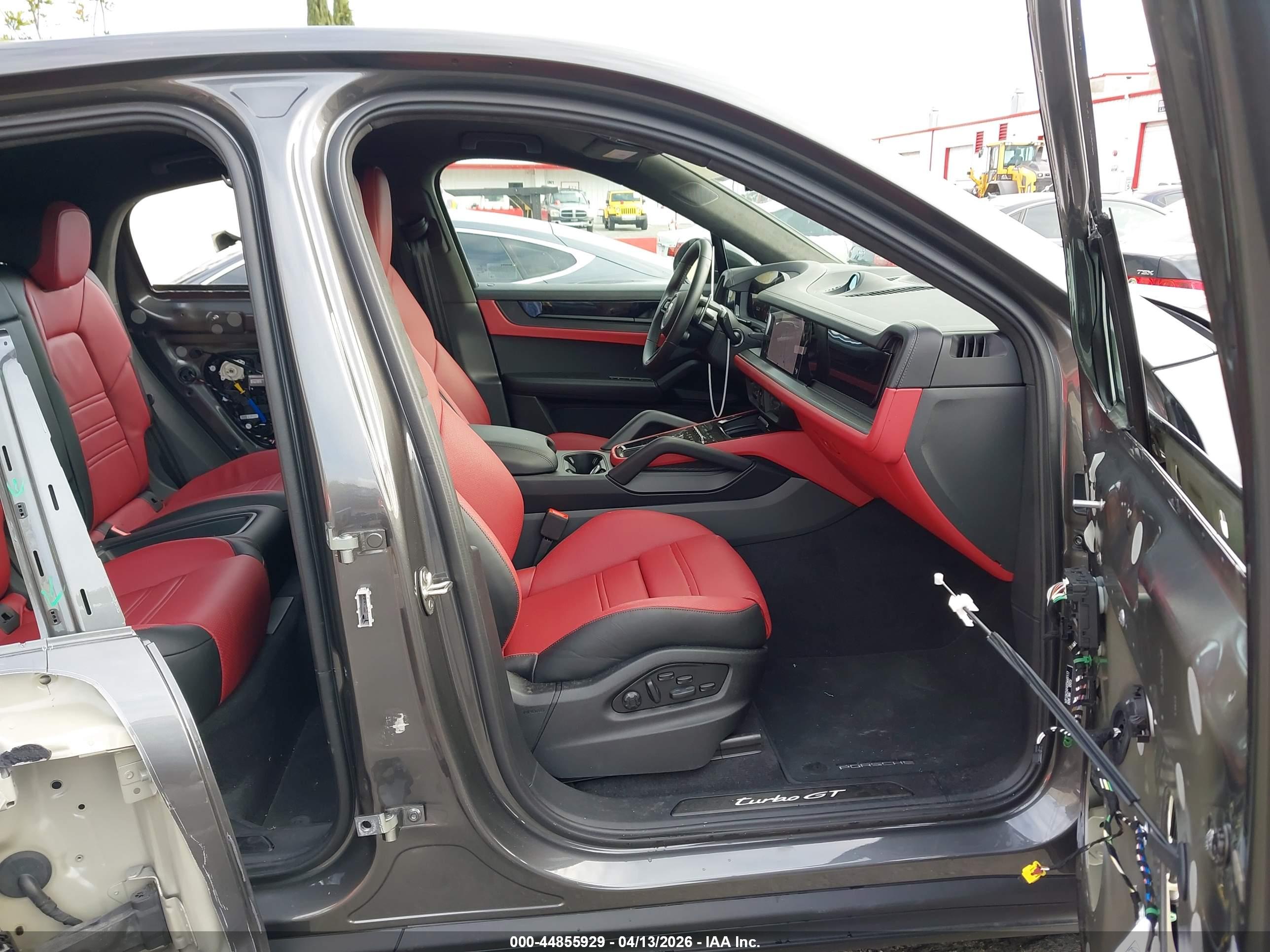 PORSCHE CAYENNE image 5