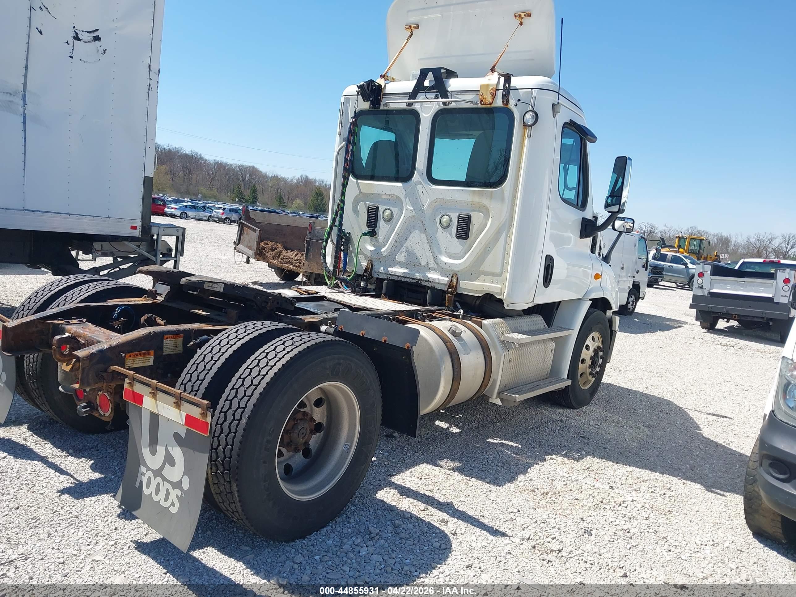 FREIGHTLINER CASCADIA image 4