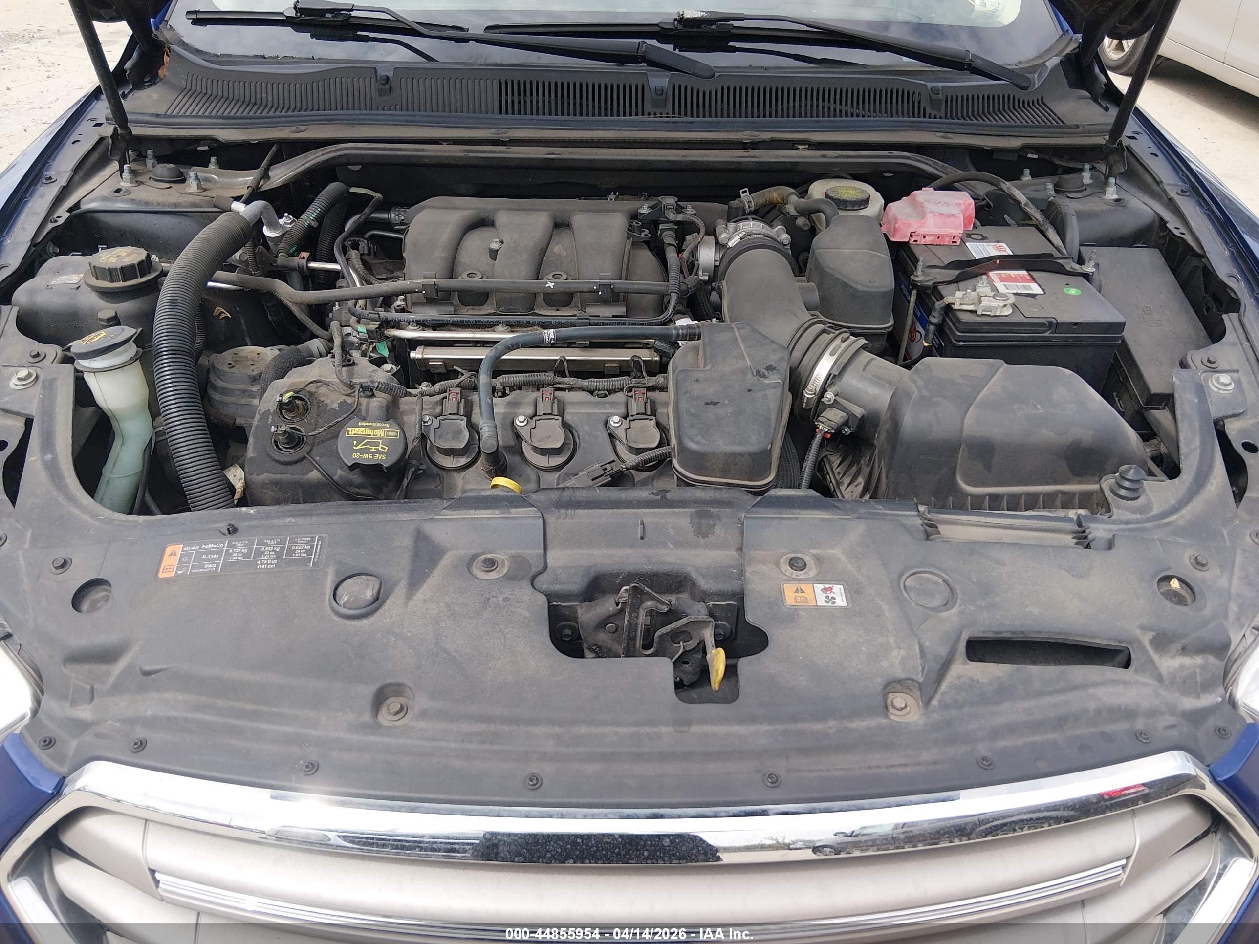 FORD TAURUS image 10