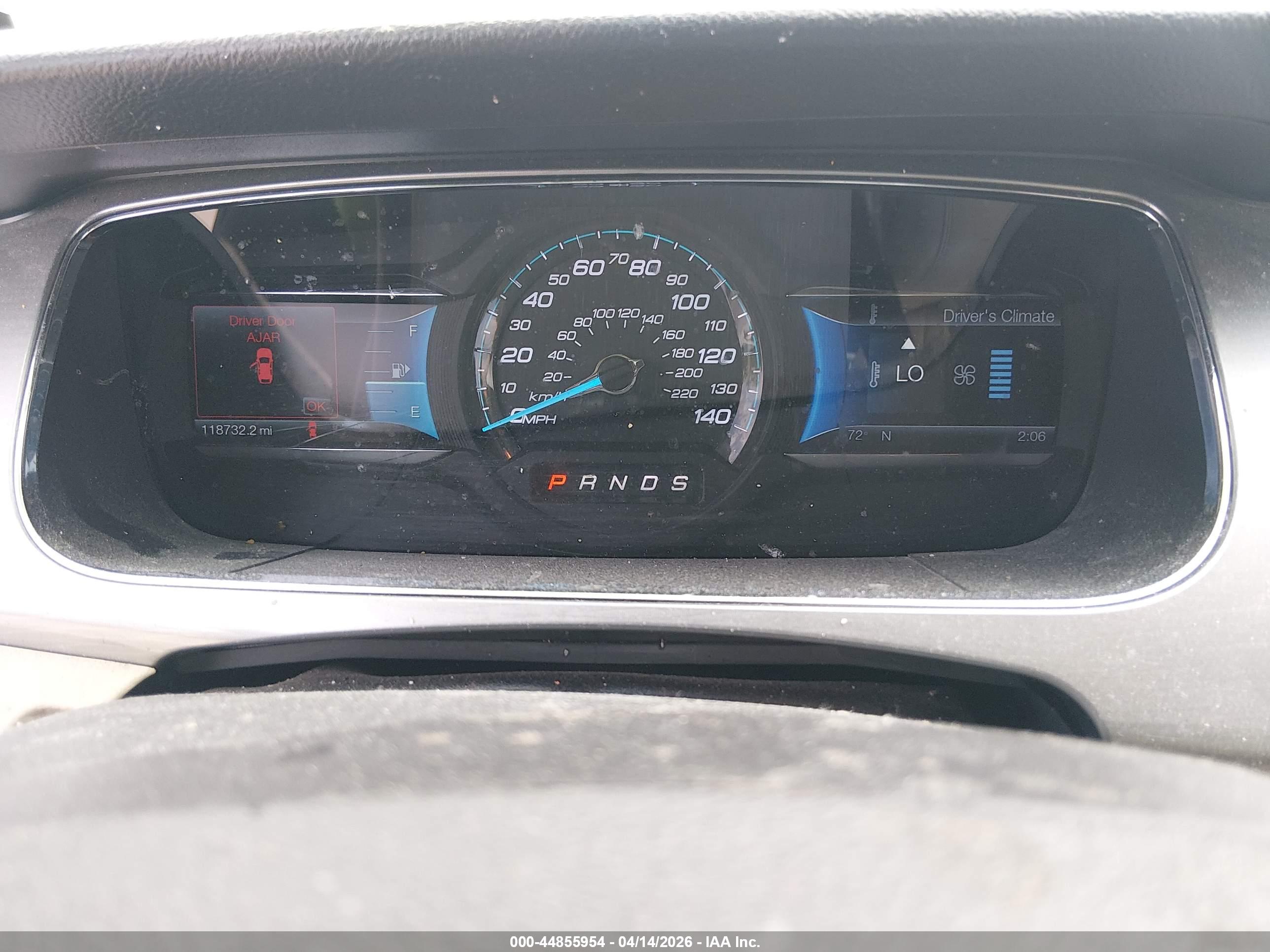 FORD TAURUS image 7
