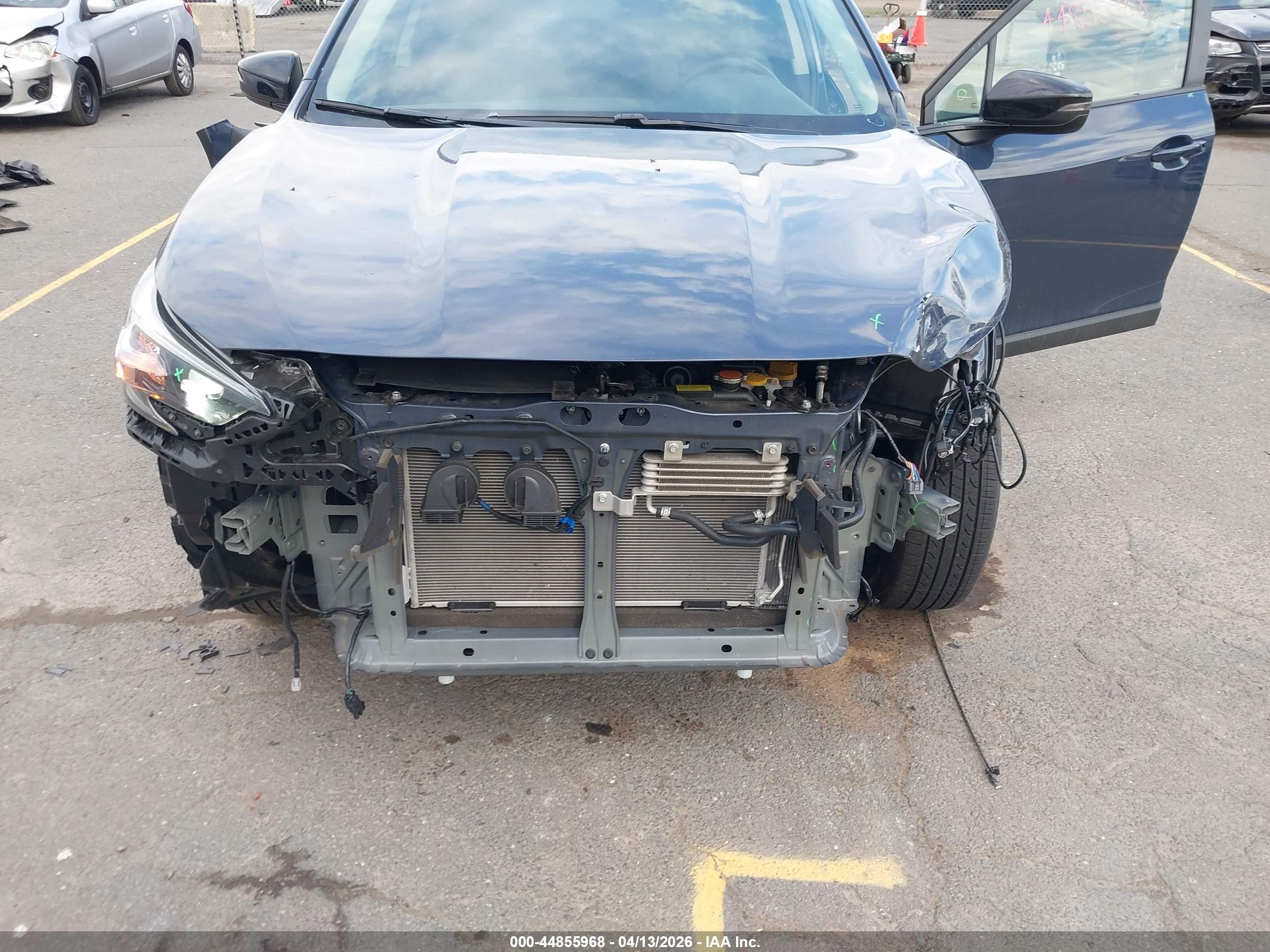SUBARU OUTBACK image 6