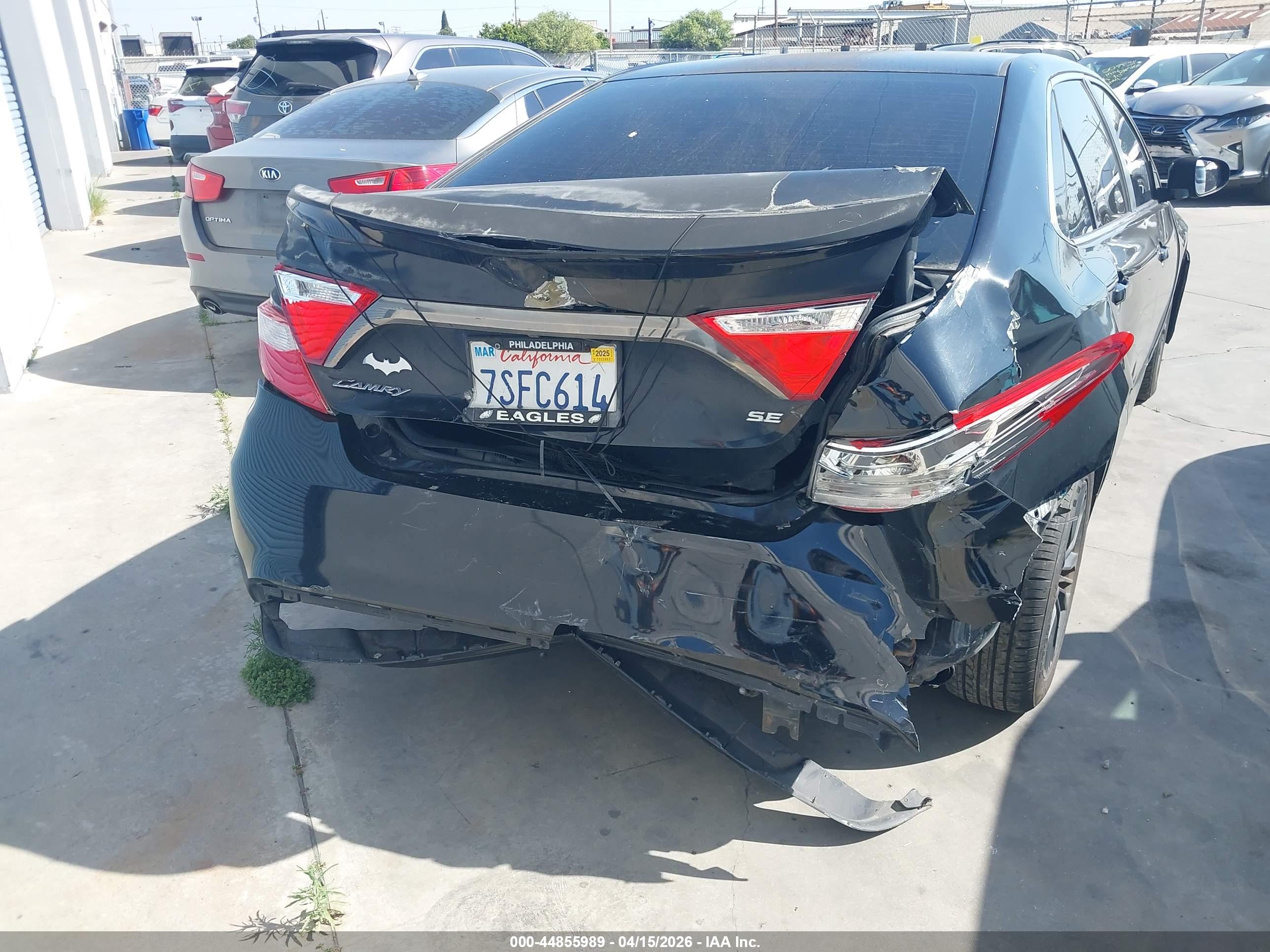 TOYOTA CAMRY image 6