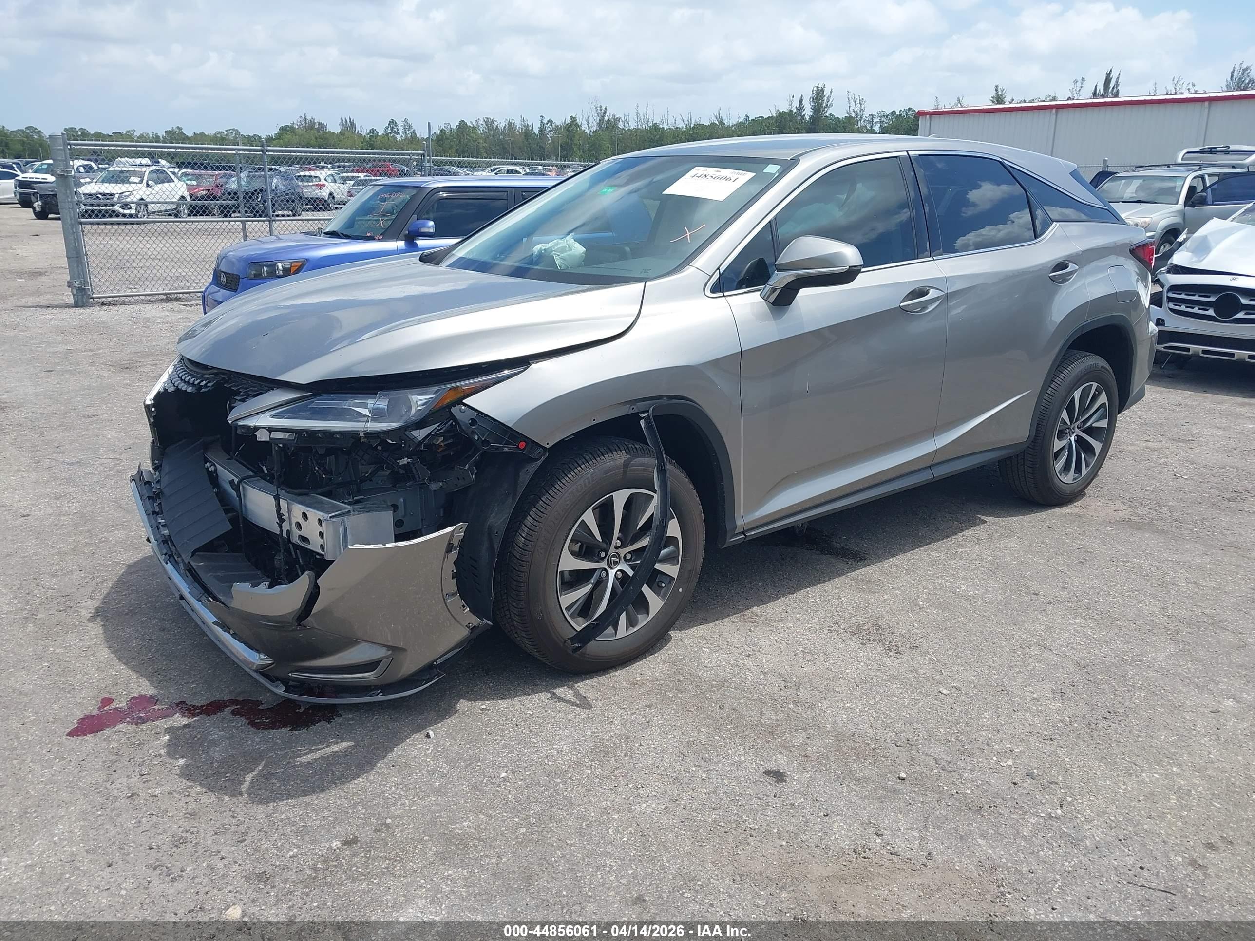 LEXUS RX image 2
