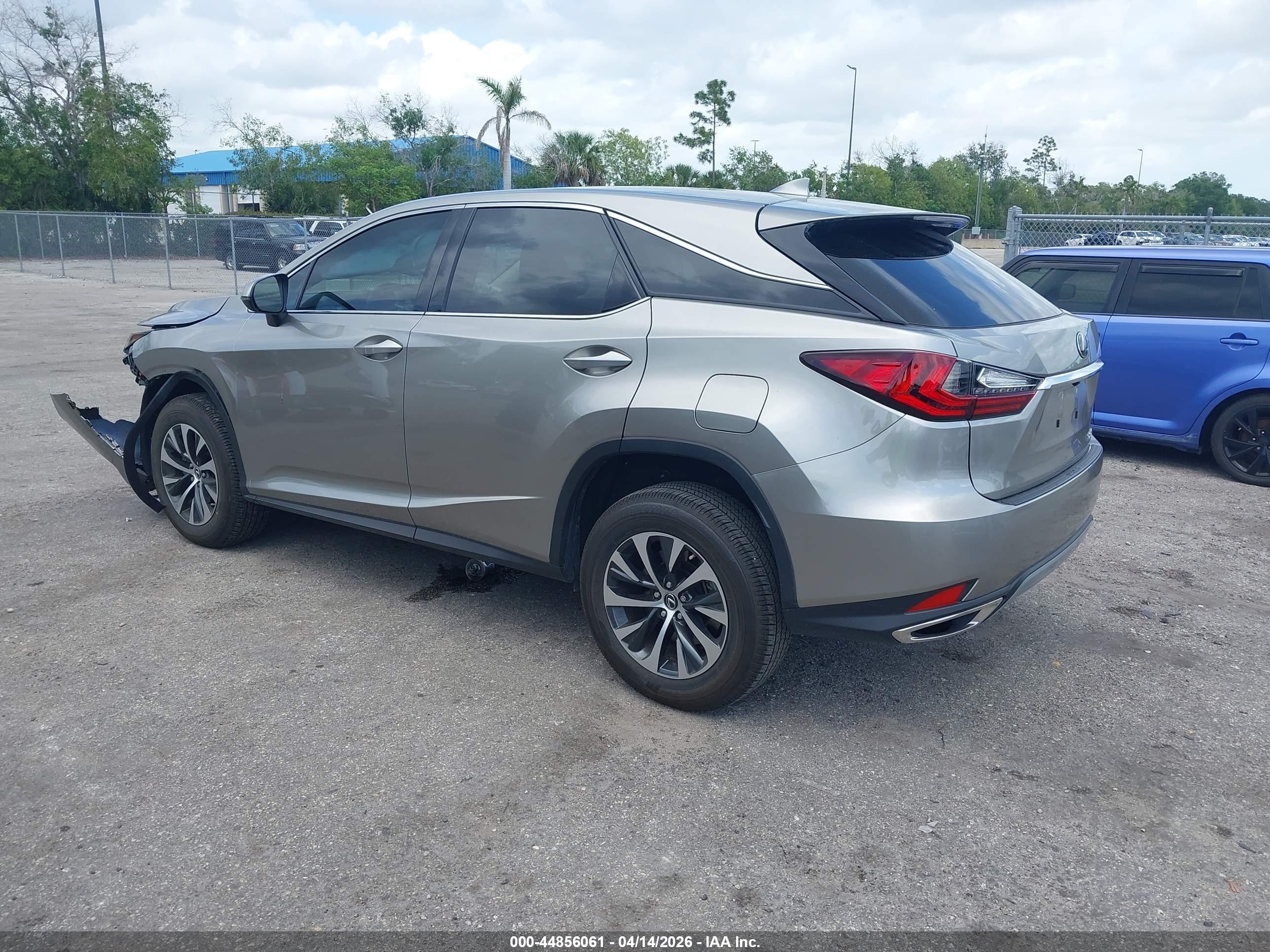 LEXUS RX image 3