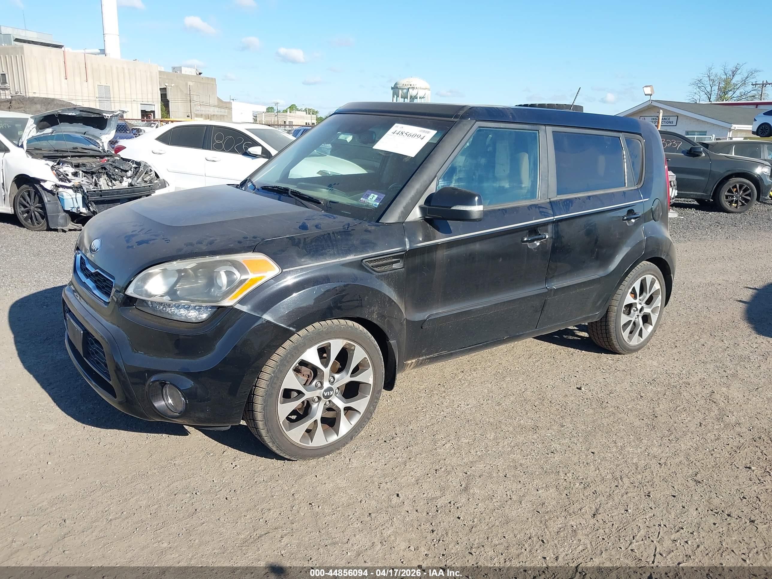 KIA SOUL image 2