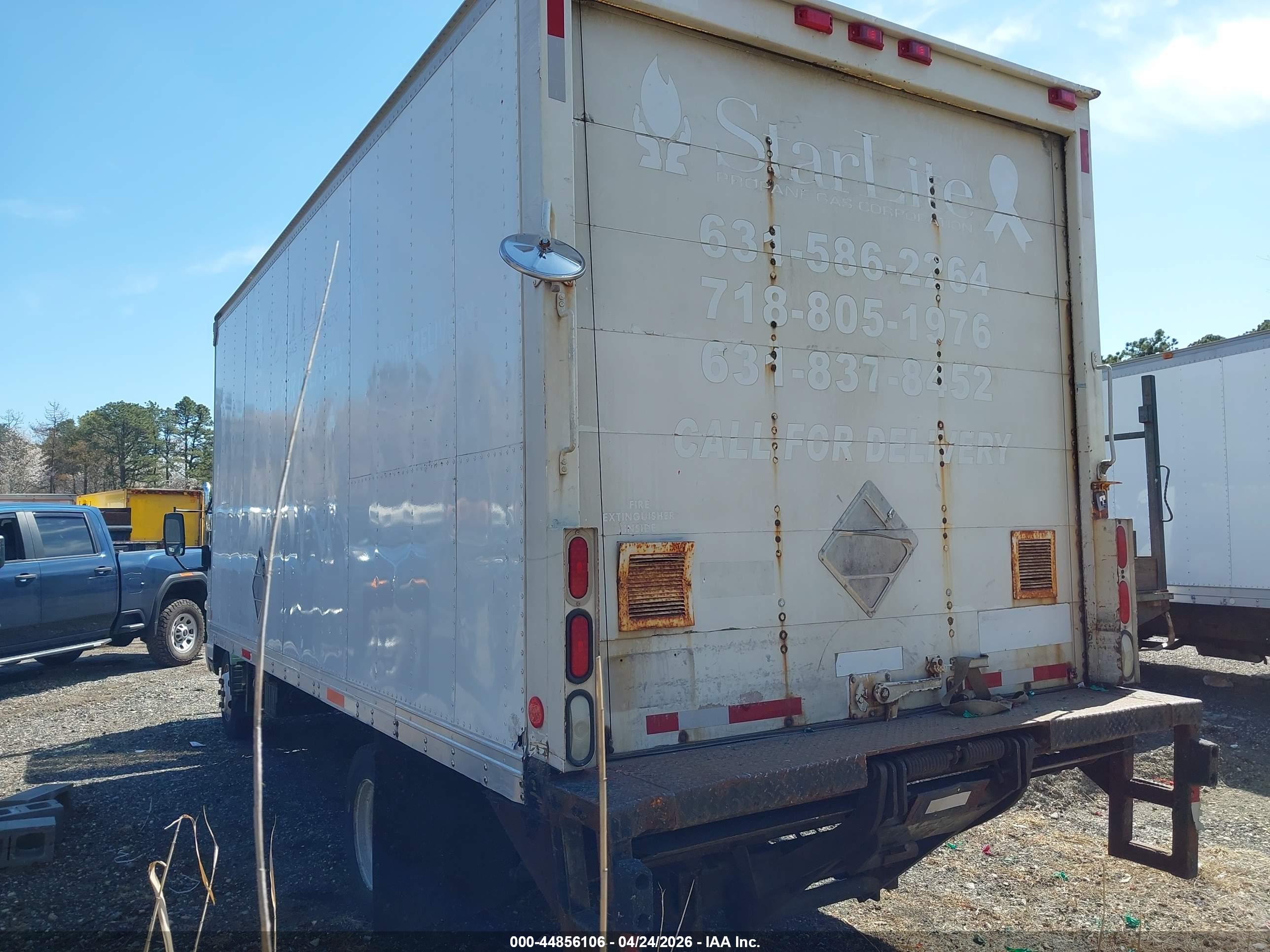 MITSUBISHI FUSO image 3