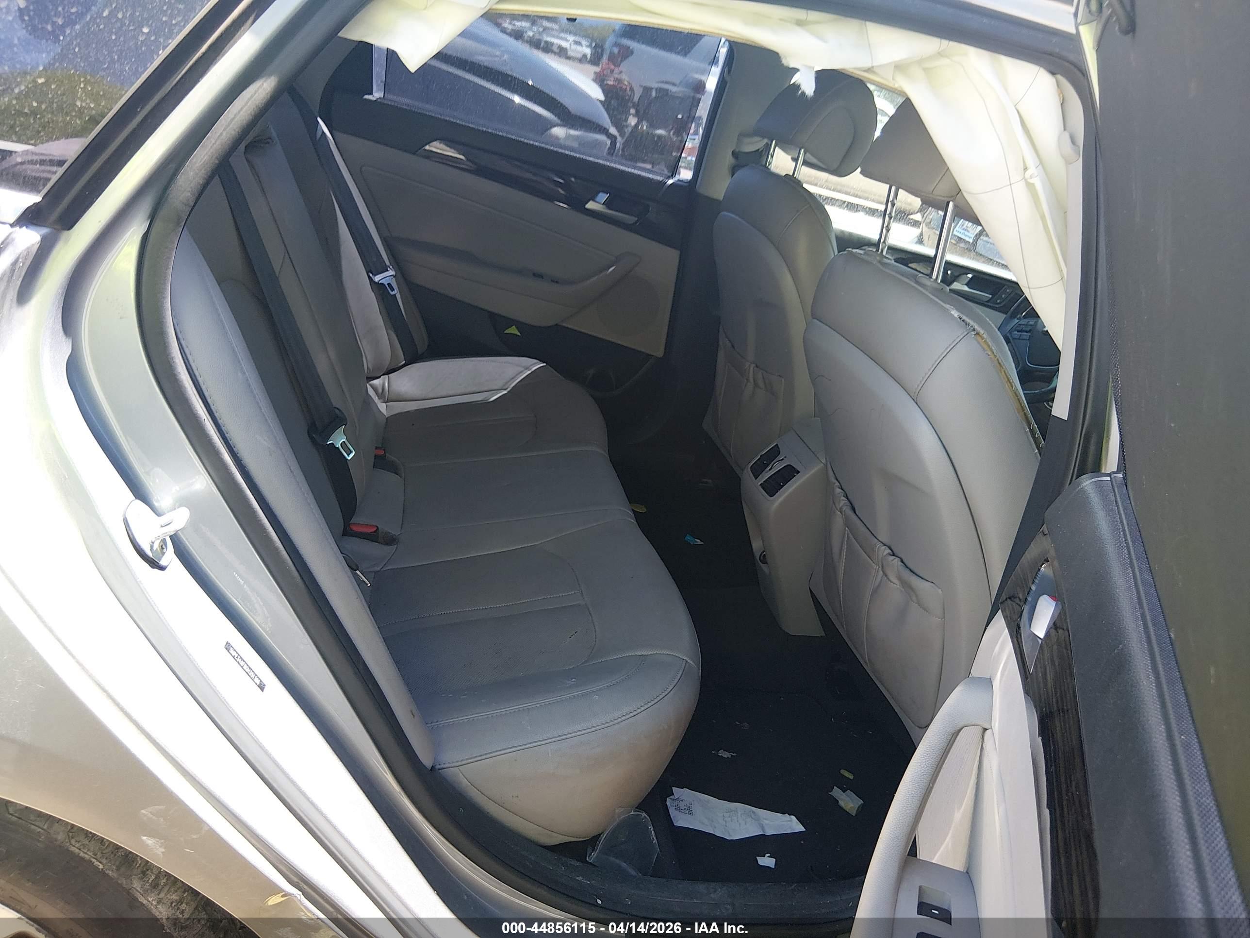 HYUNDAI SONATA image 8