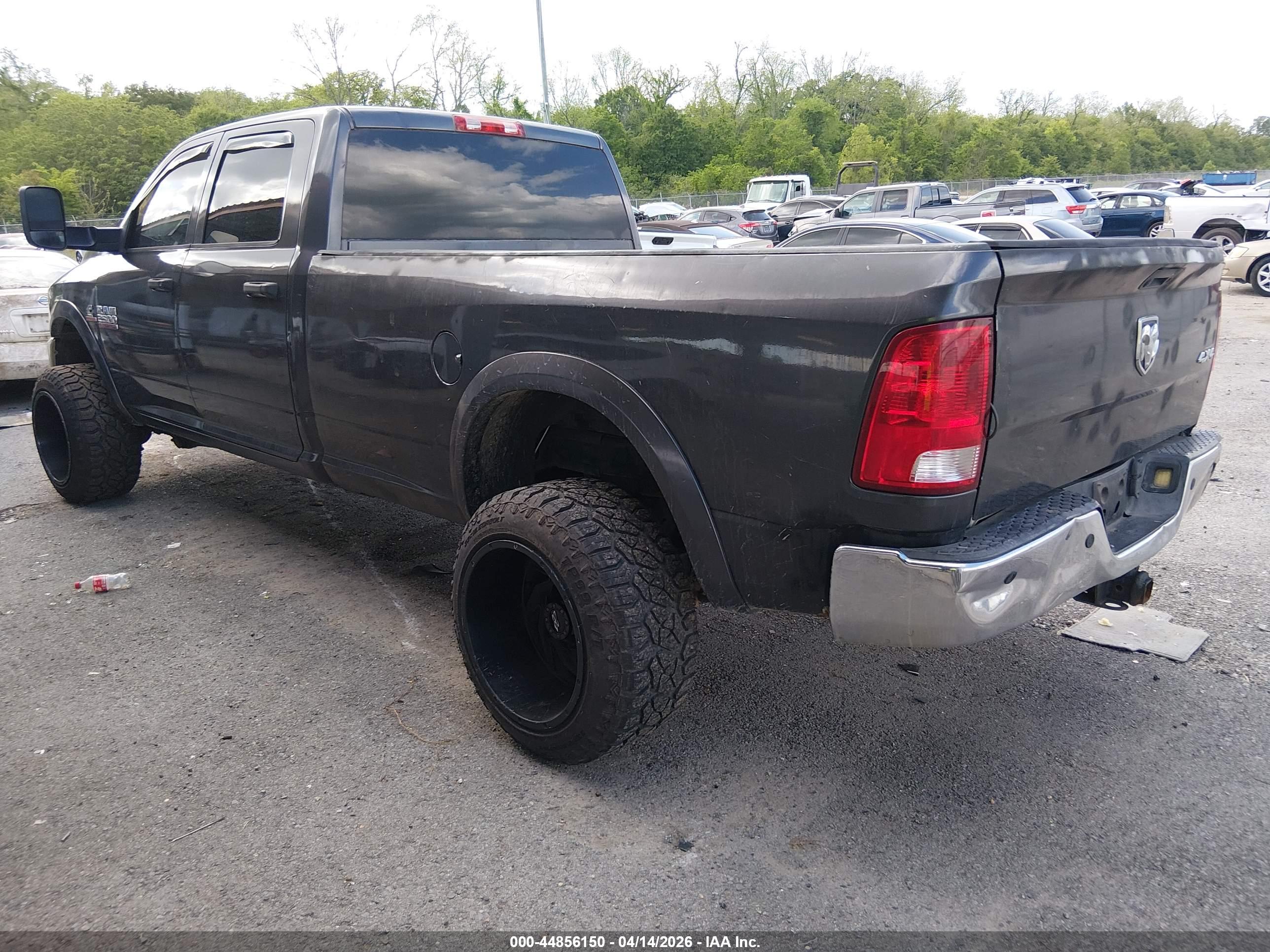 RAM 2500 image 3