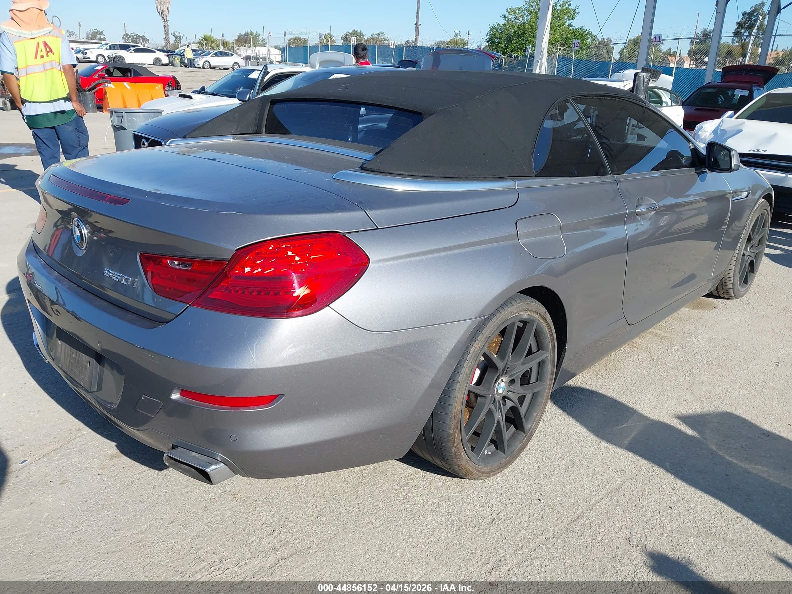 BMW 650I image 4
