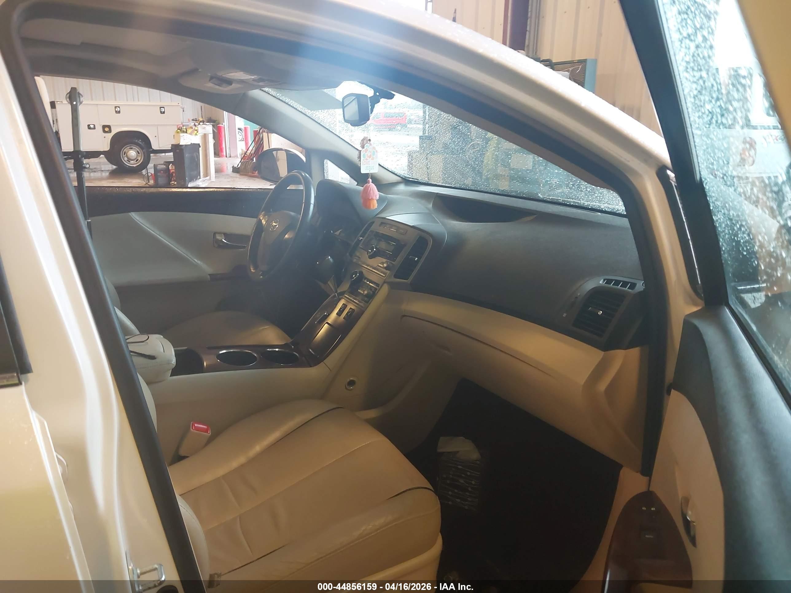TOYOTA VENZA image 5