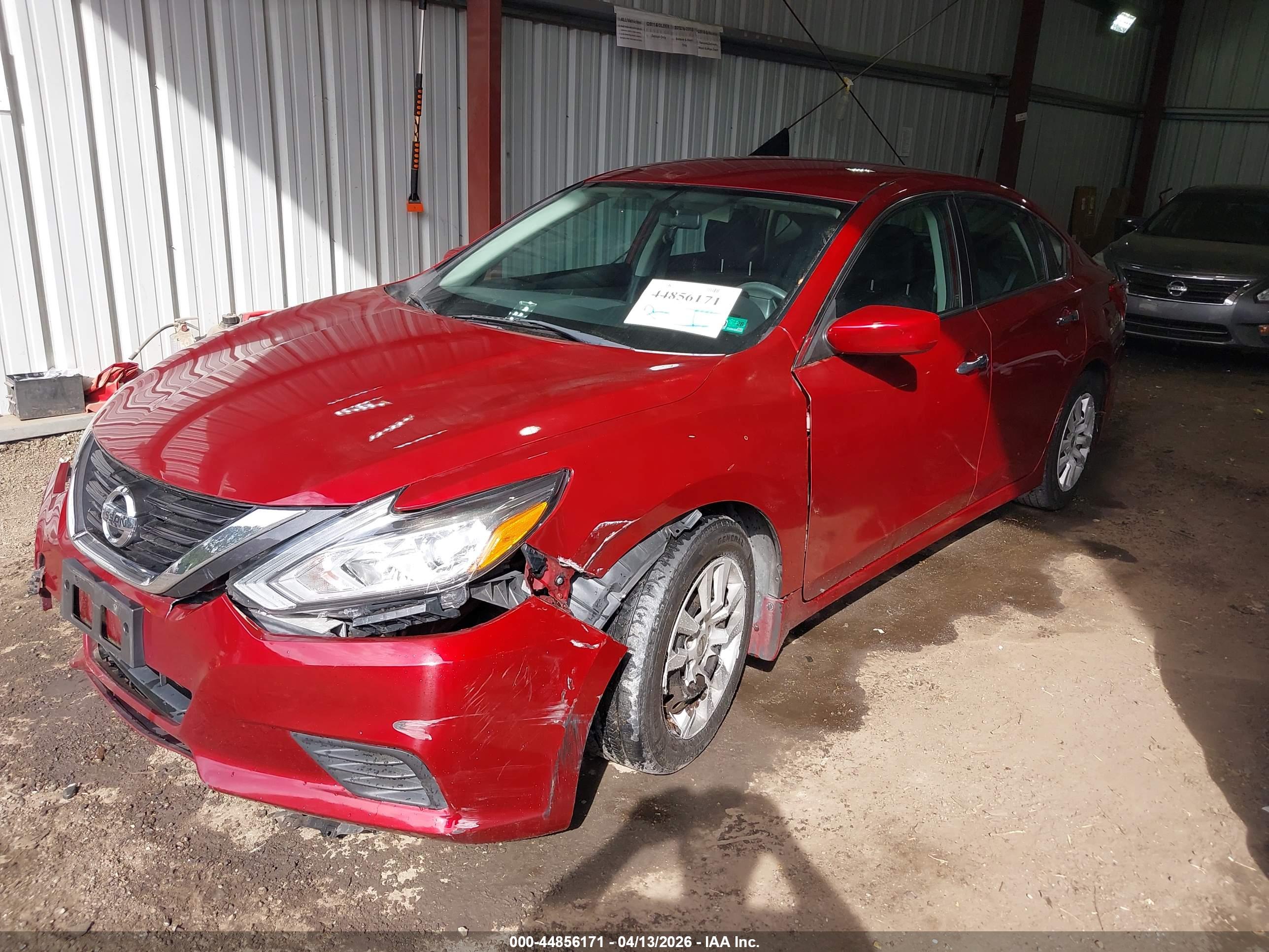 NISSAN ALTIMA image 2