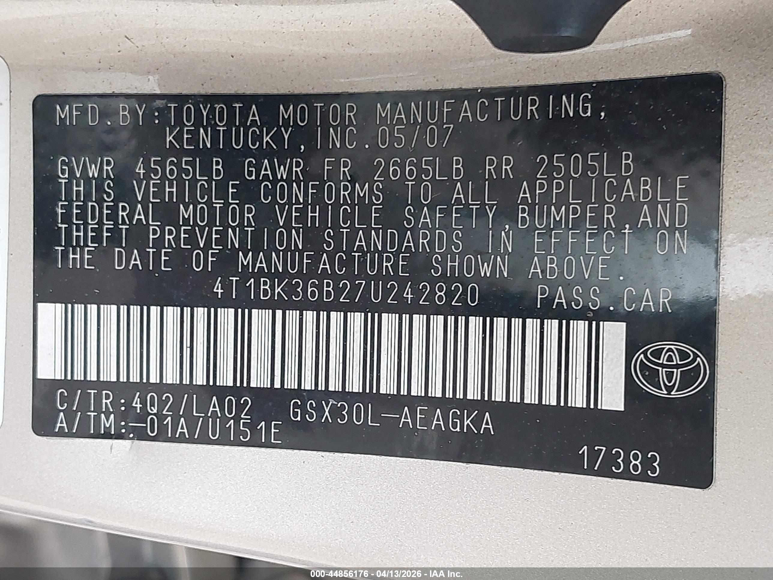TOYOTA AVALON image 9