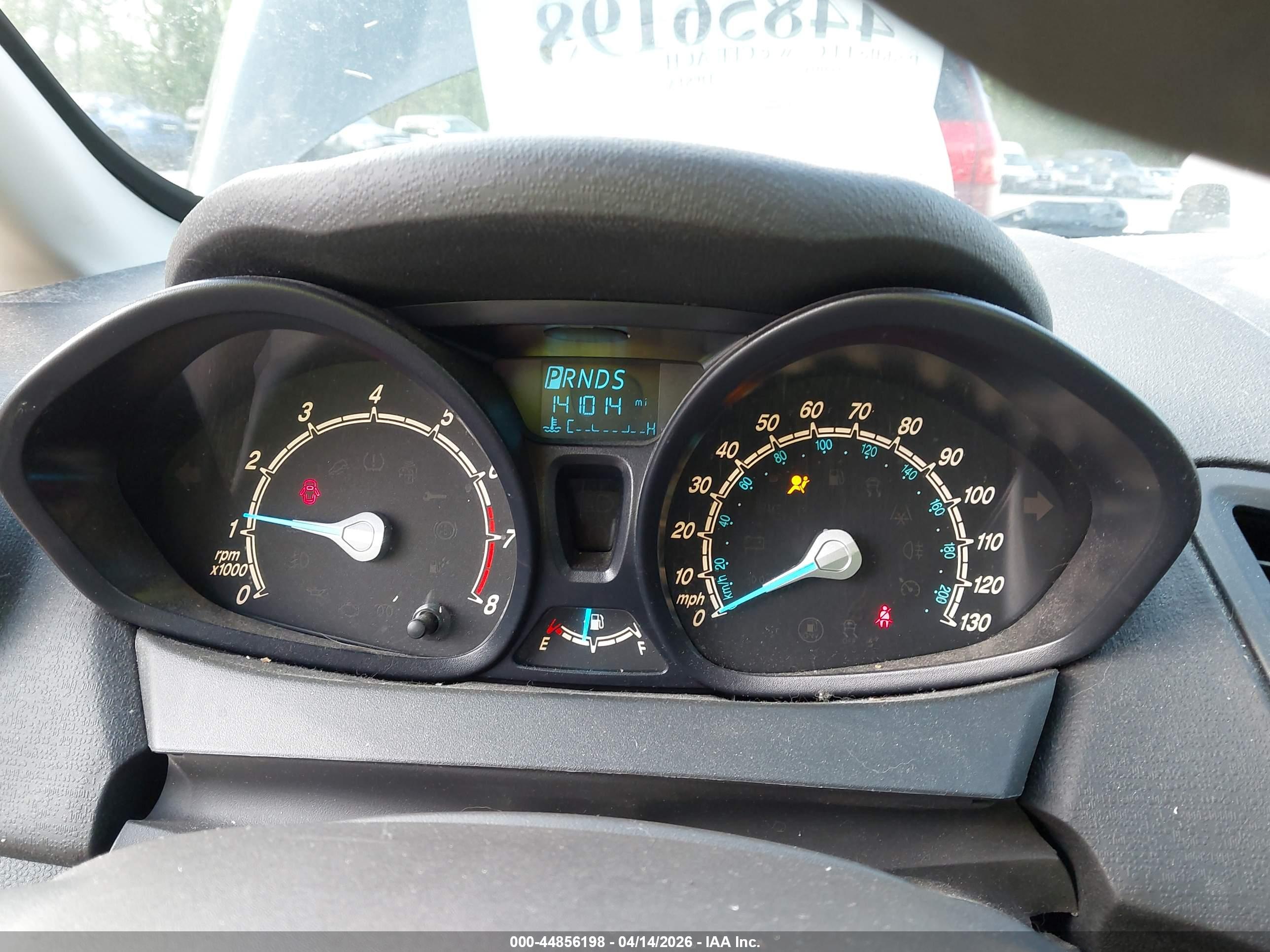 FORD FIESTA image 7