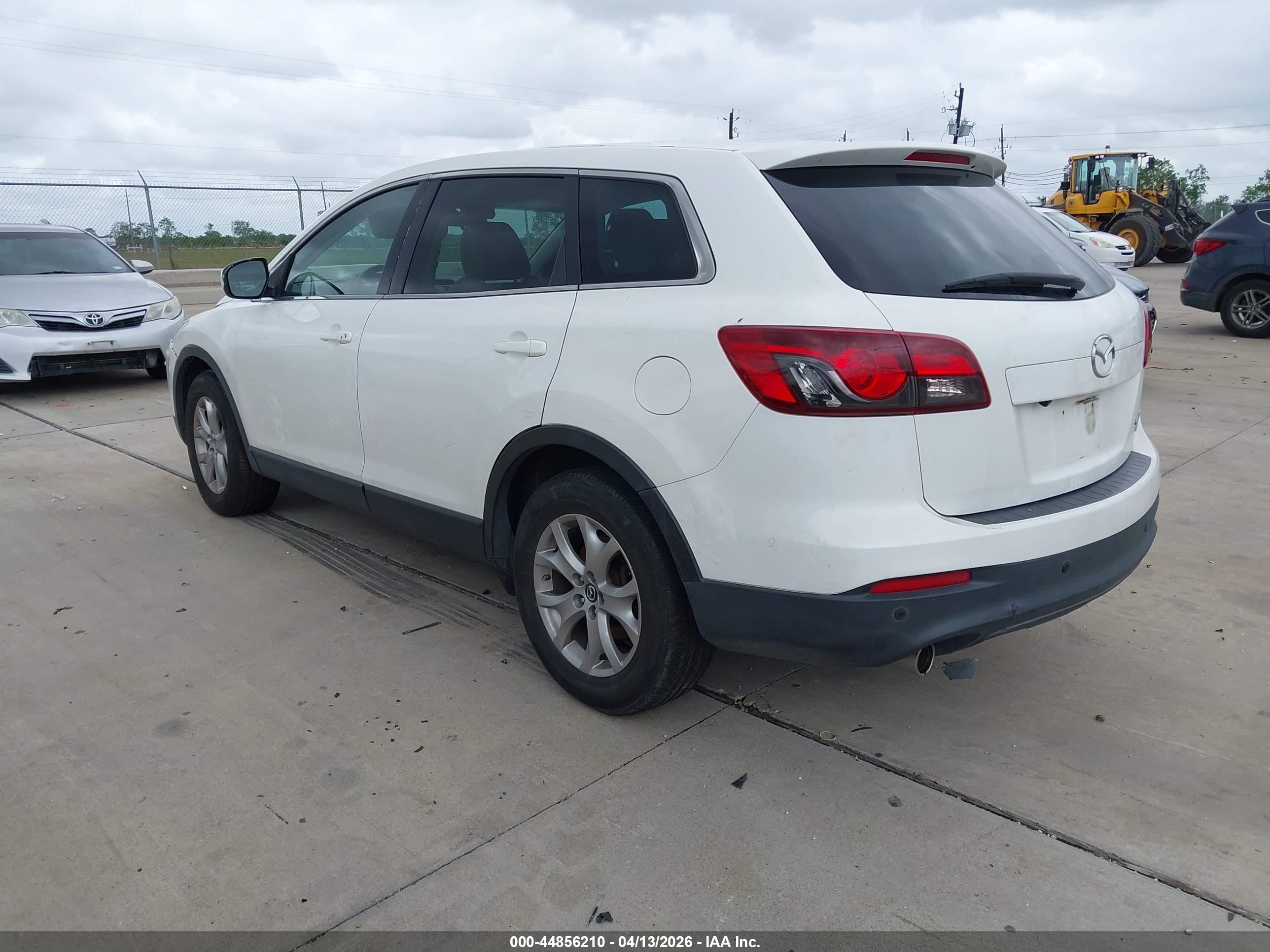 MAZDA CX-9 image 3